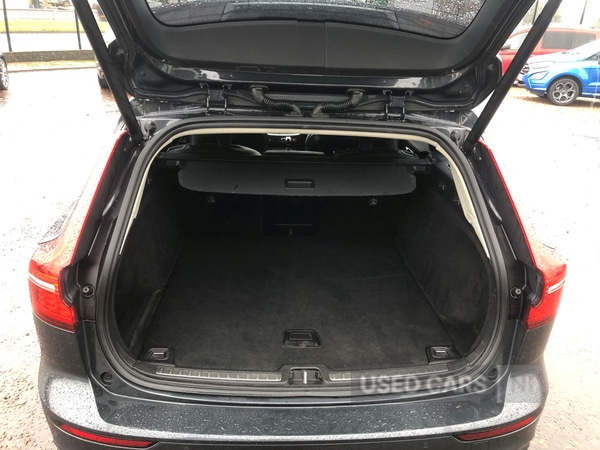 Used Volvo V60 2018 for sale - 77525346: Photo 6