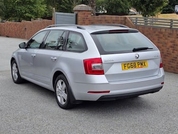 Used Skoda Octavia 2018 for sale - 79777908: Photo