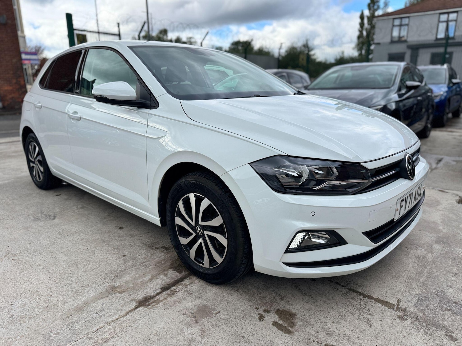 Used Volkswagen Polo 2021 for sale - 76610178: Photo 3