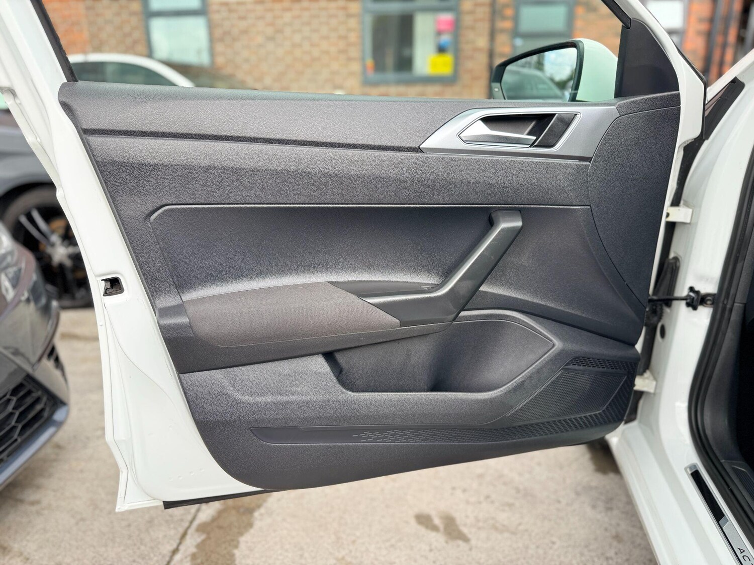 Used Volkswagen Polo 2021 for sale - 76610178: Photo 46