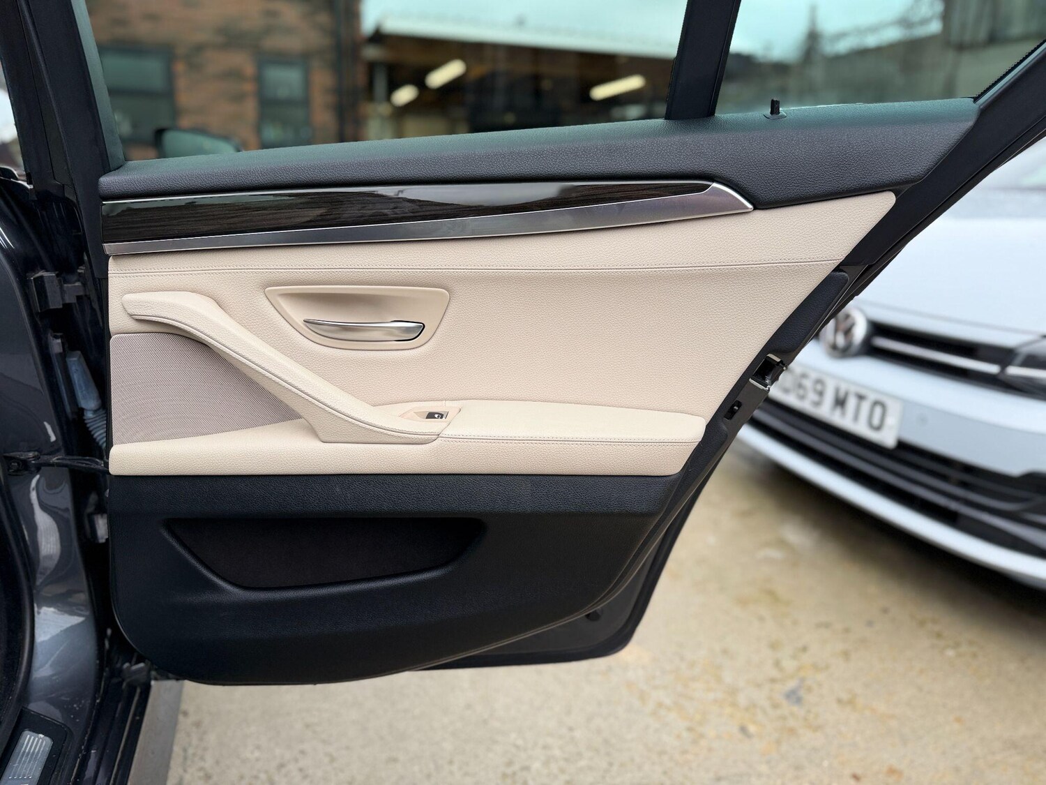 Used BMW 5 Series 2016 for sale - 76610173: Photo 35