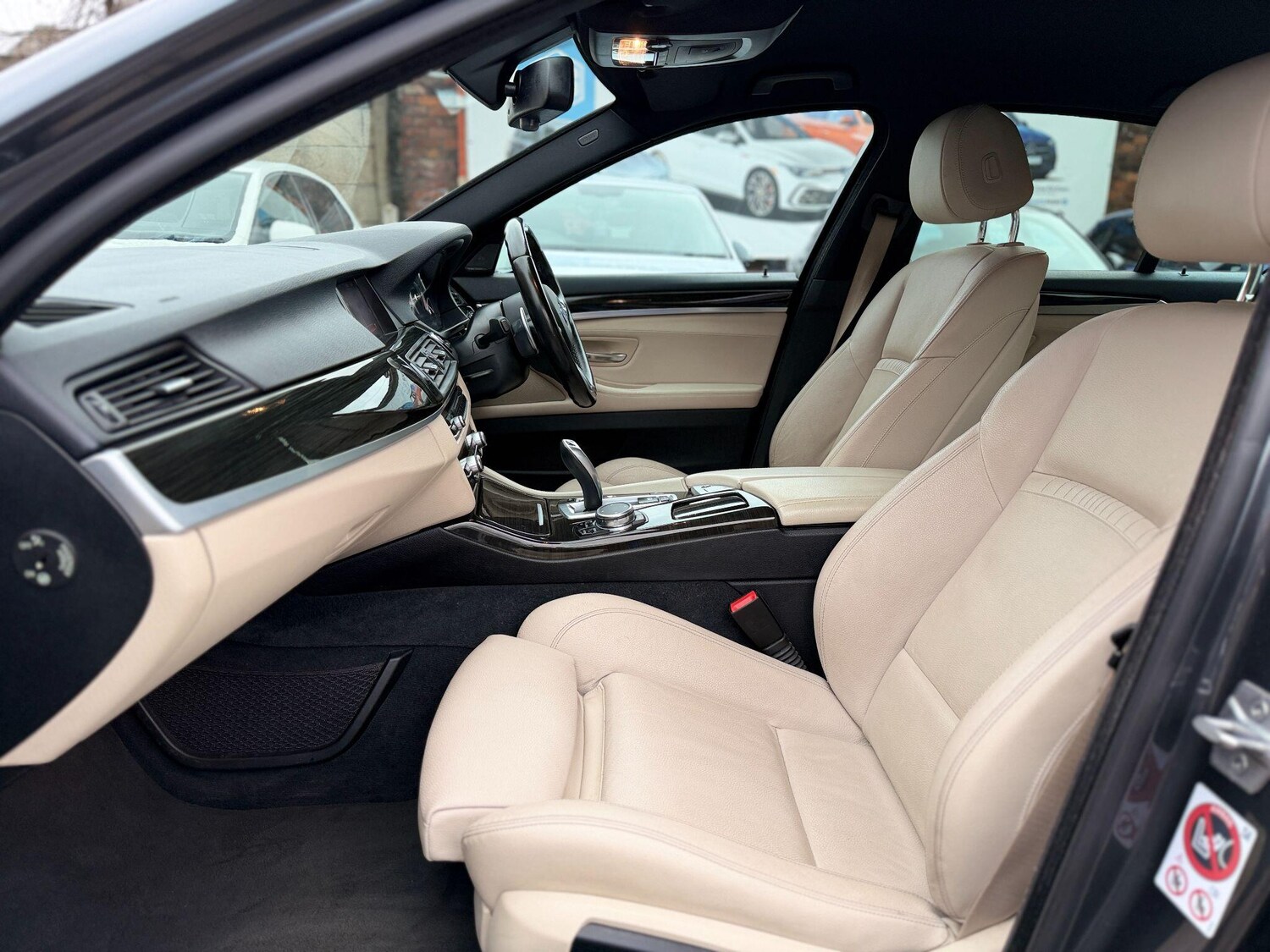 Used BMW 5 Series 2016 for sale - 76610173: Photo 61