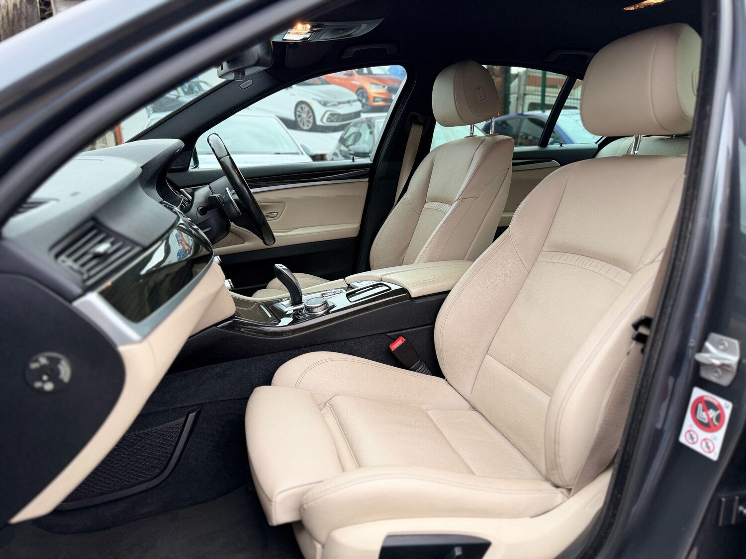 Used BMW 5 Series 2016 for sale - 76610173: Photo 62