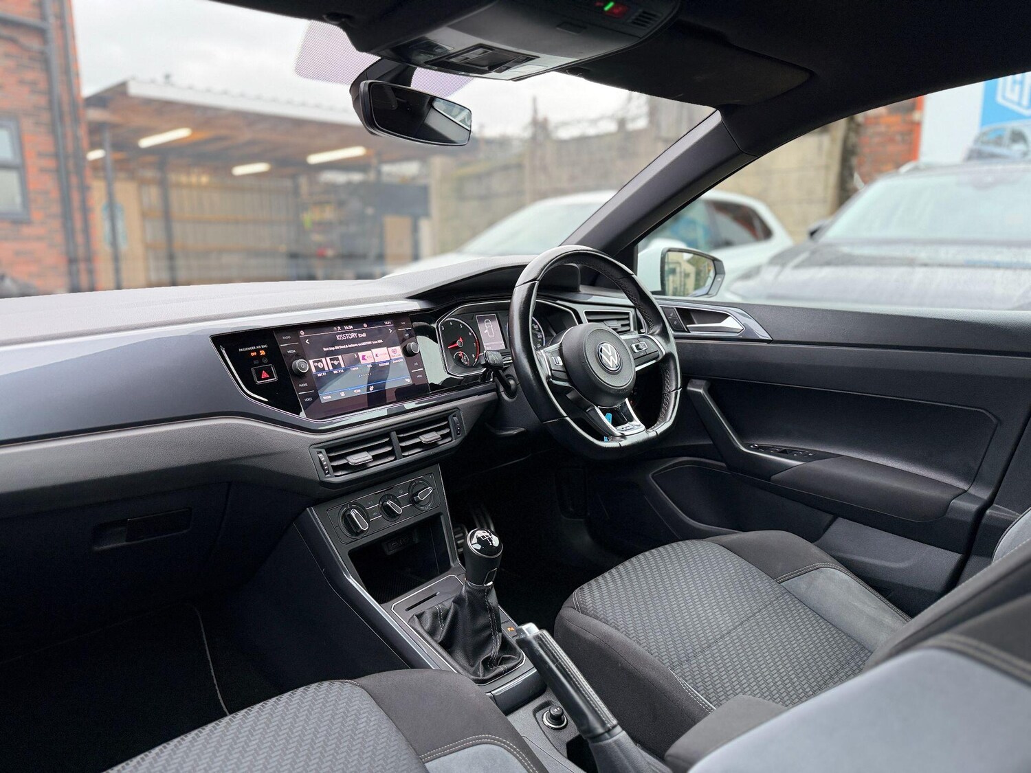 Used Volkswagen Polo 2021 for sale - 76610179: Photo 51