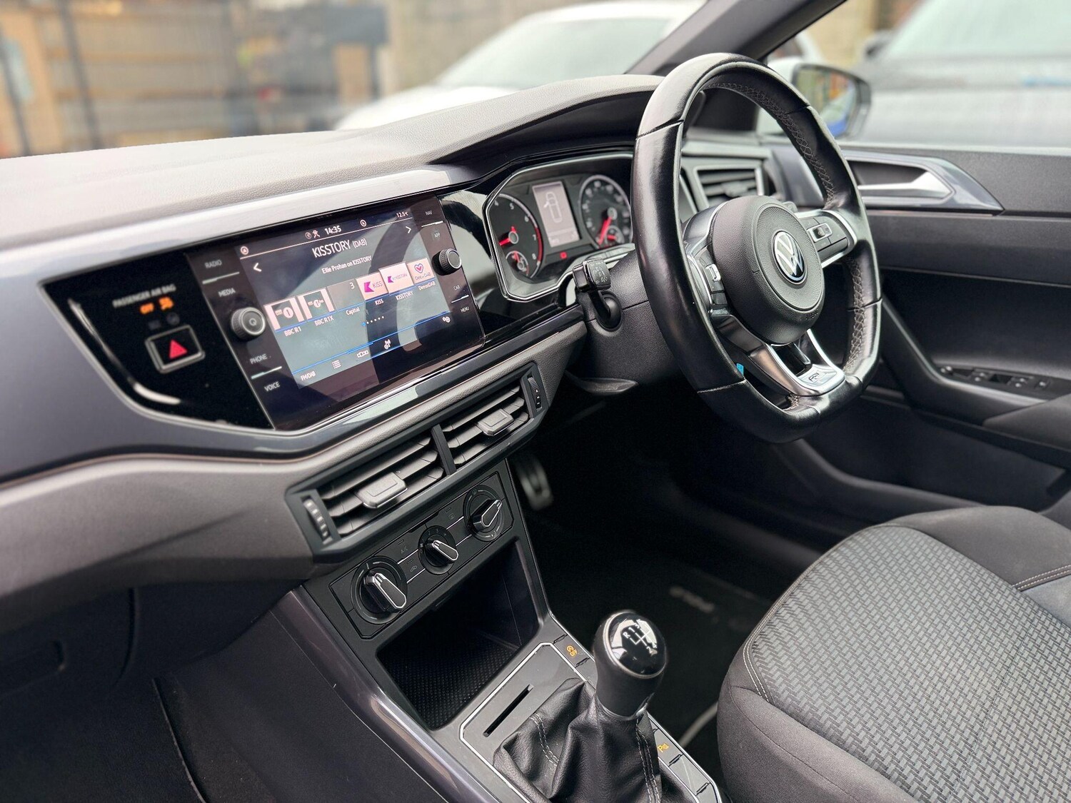 Used Volkswagen Polo 2021 for sale - 76610179: Photo 60