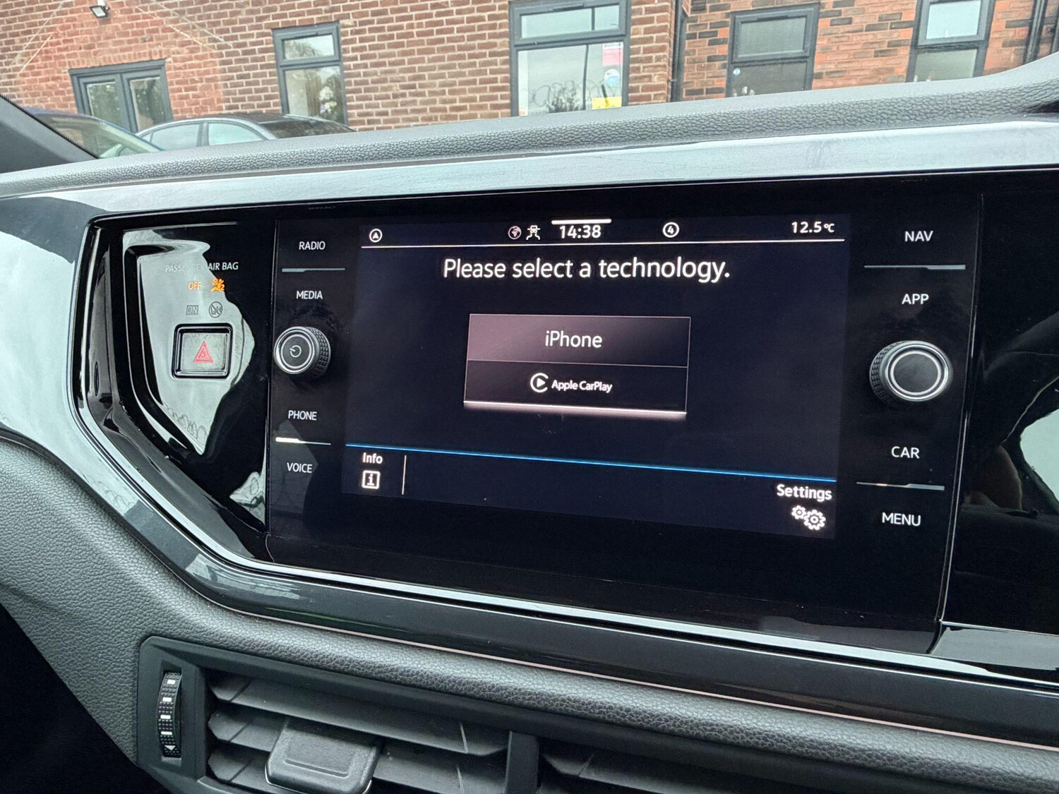 Used Volkswagen Polo 2021 for sale - 76610179: Photo 79