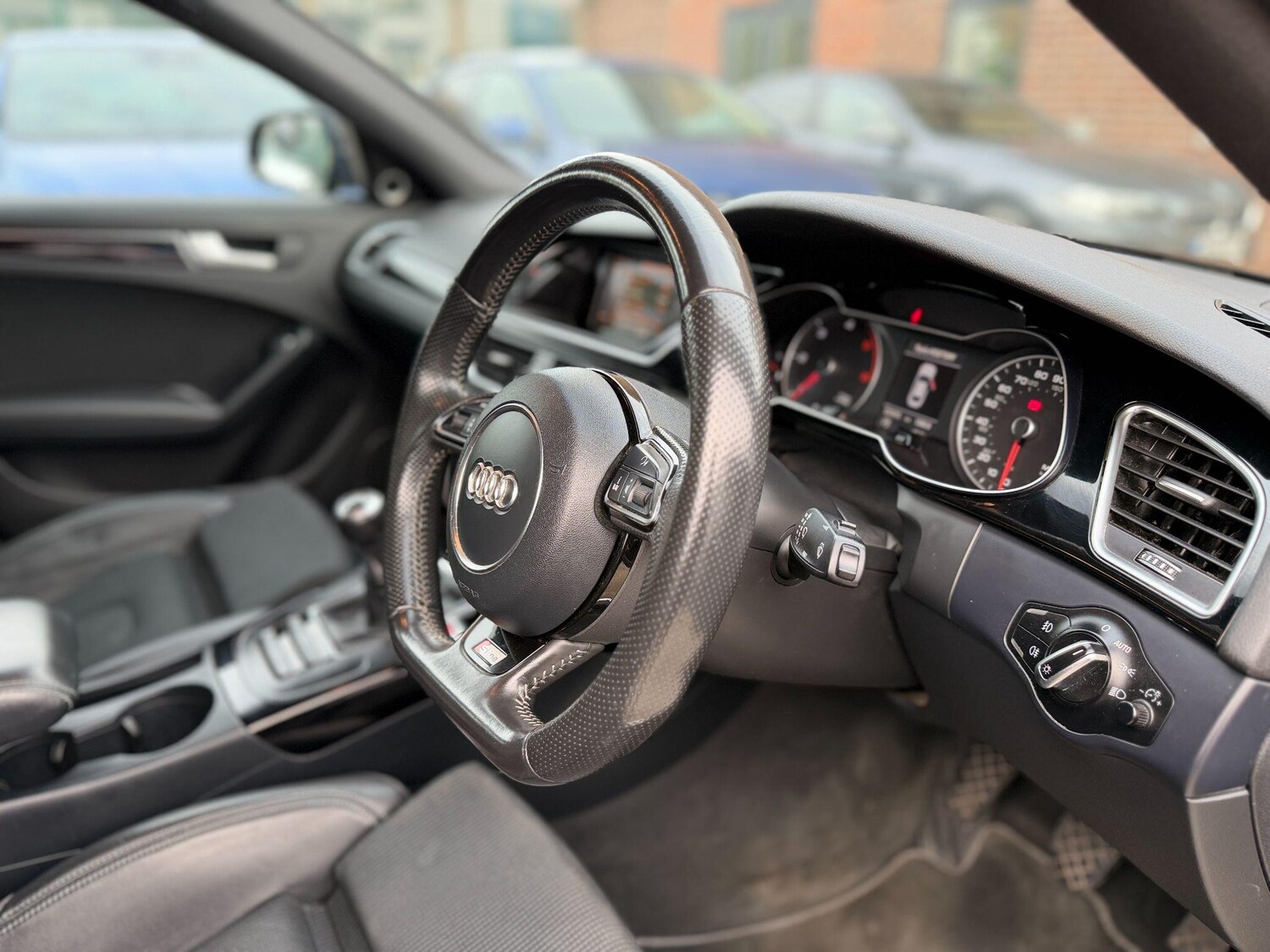 Used Audi A4 2014 for sale - 76610177: Photo 23