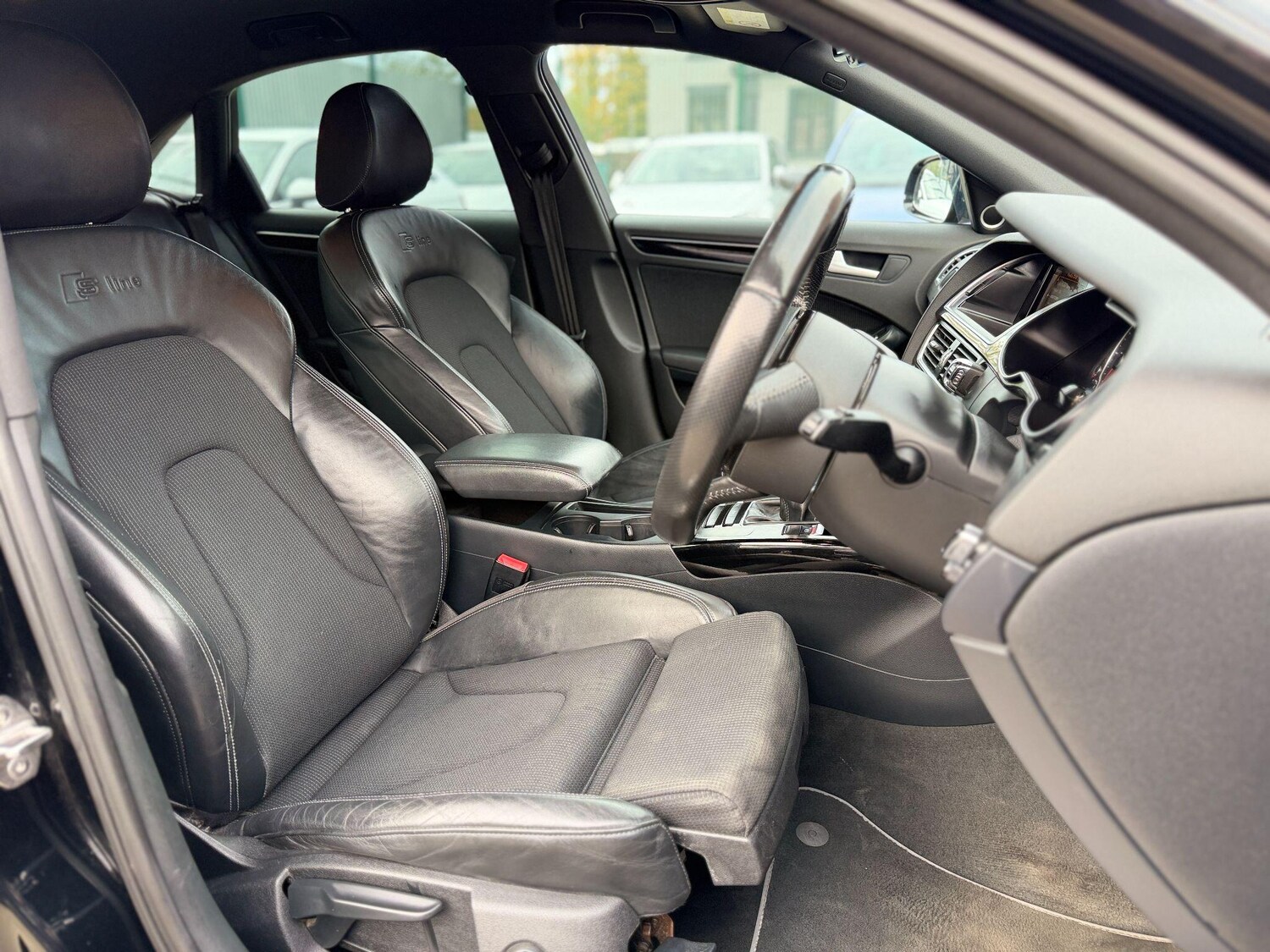 Used Audi A4 2014 for sale - 76610177: Photo 26