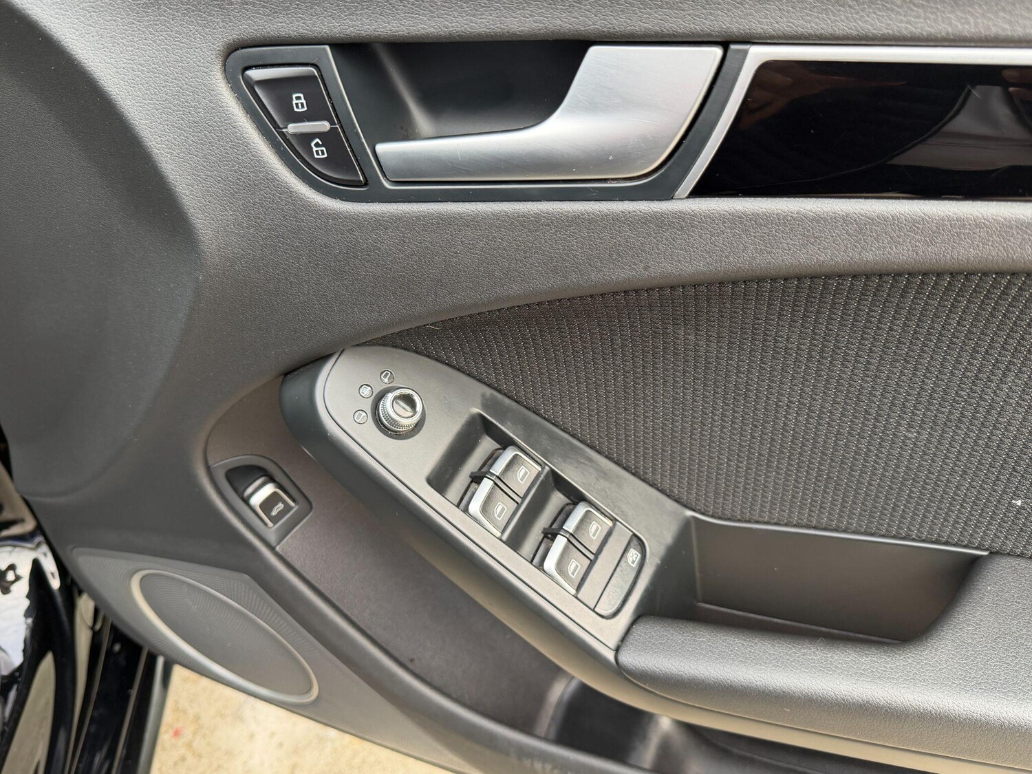 Used Audi A4 2014 for sale - 76610177: Photo 27