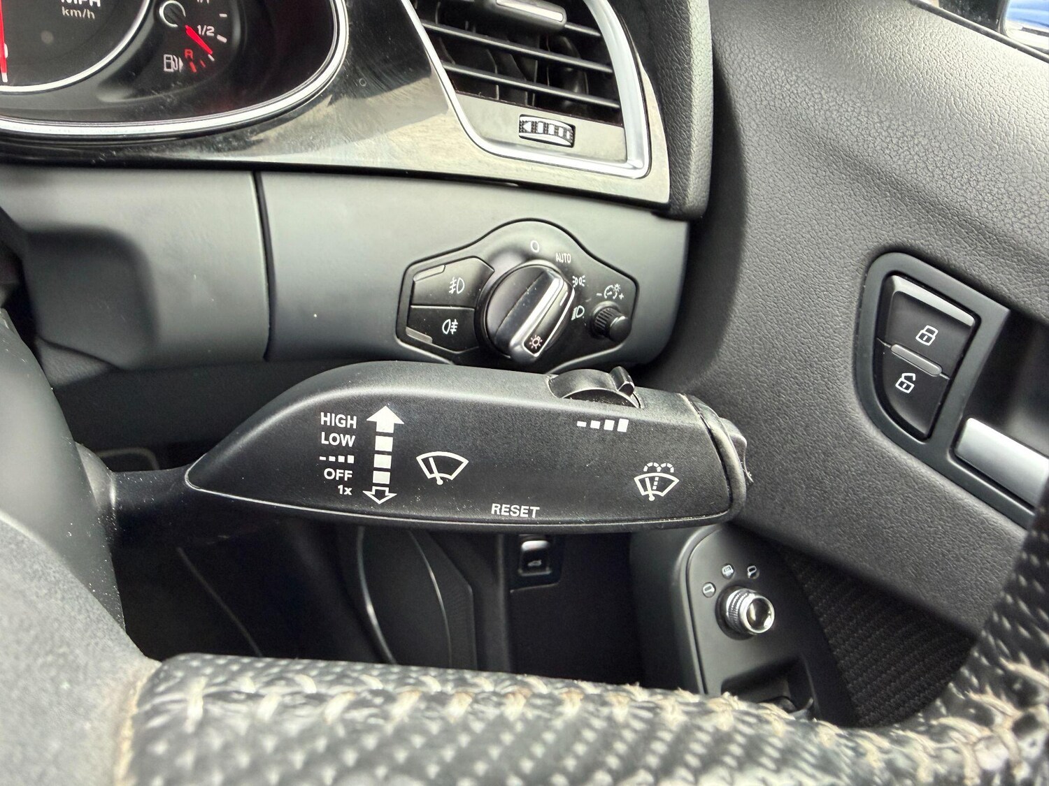 Used Audi A4 2014 for sale - 76610177: Photo 39