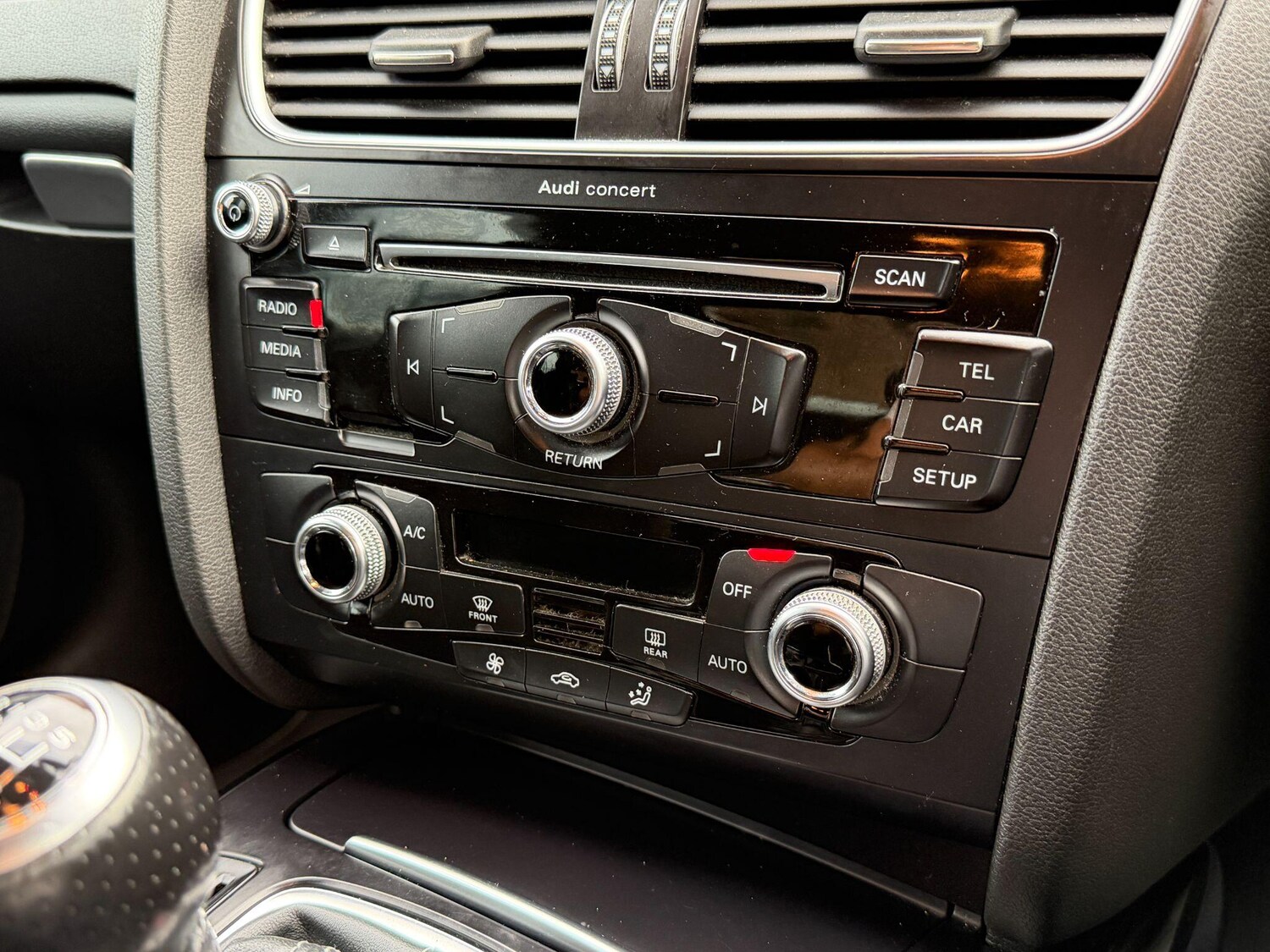 Used Audi A4 2014 for sale - 76610177: Photo 44