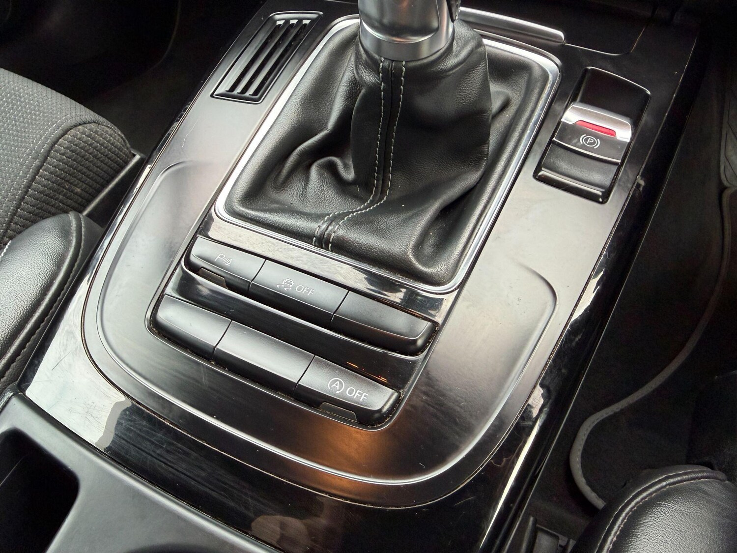 Used Audi A4 2014 for sale - 76610177: Photo 46