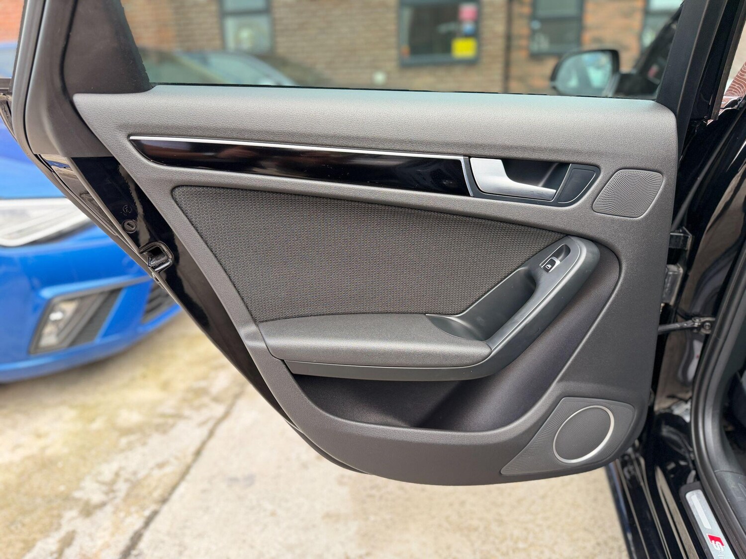 Used Audi A4 2014 for sale - 76610177: Photo 52