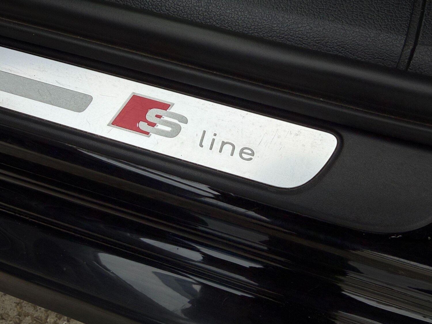 Used Audi A4 2014 for sale - 76610177: Photo 60