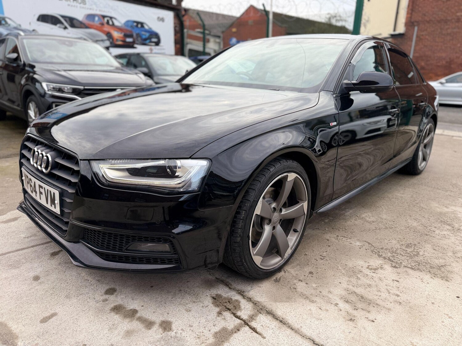 Used Audi A4 2014 for sale - 76610177: Photo 7