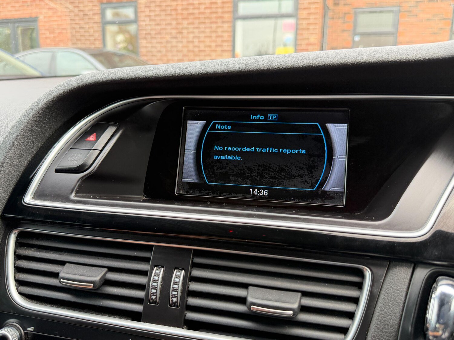 Used Audi A4 2014 for sale - 76610177: Photo 70