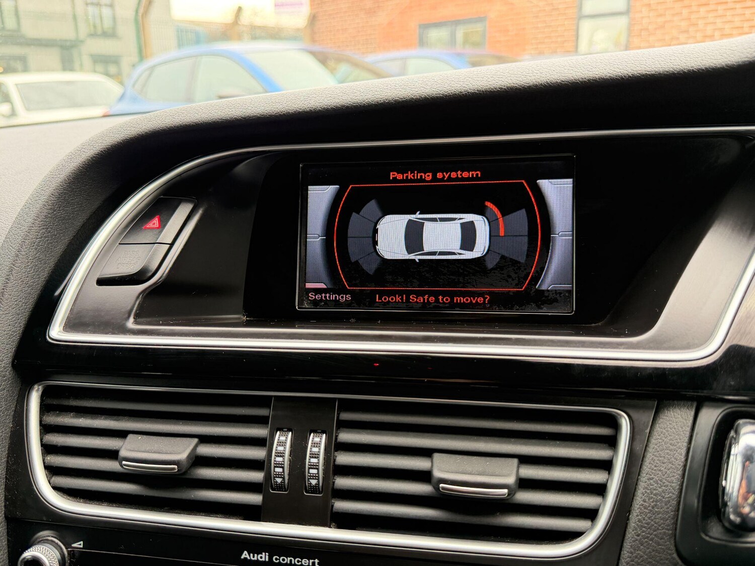 Used Audi A4 2014 for sale - 76610177: Photo 79