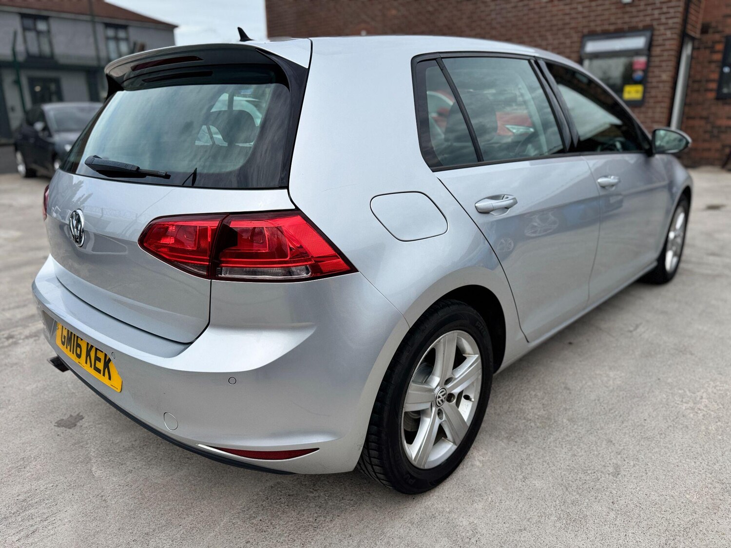 Used Volkswagen Golf 2016 for sale - 76610174: Photo 10