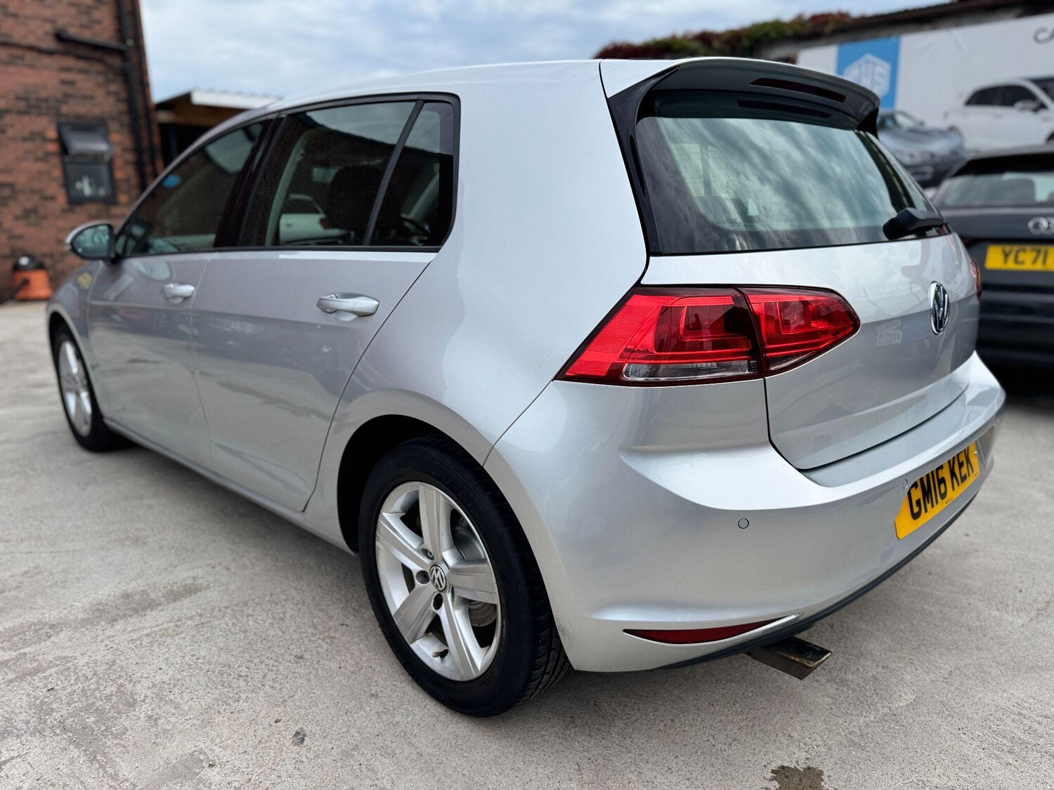 Used Volkswagen Golf 2016 for sale - 76610174: Photo 15