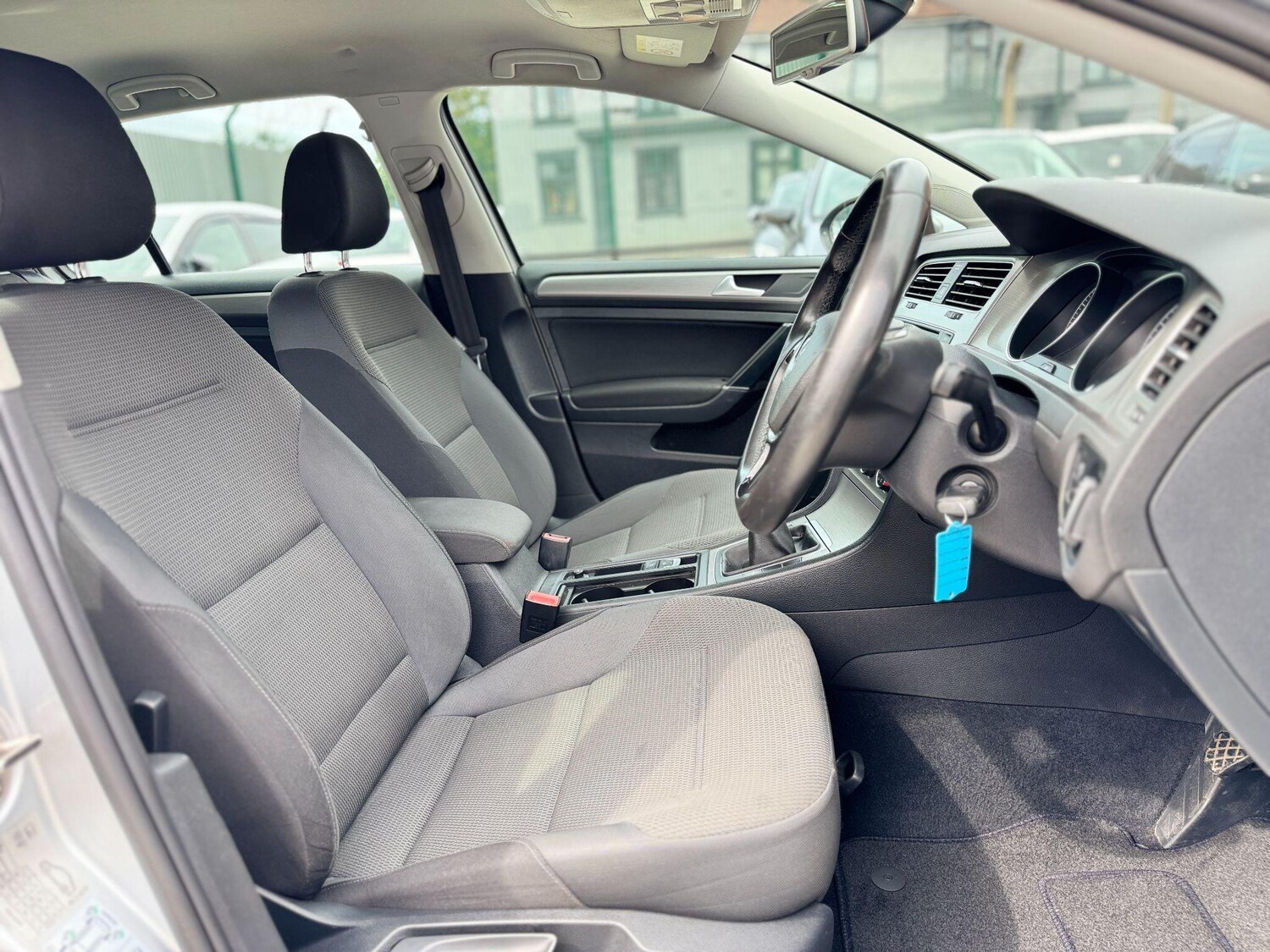 Used Volkswagen Golf 2016 for sale - 76610174: Photo 22