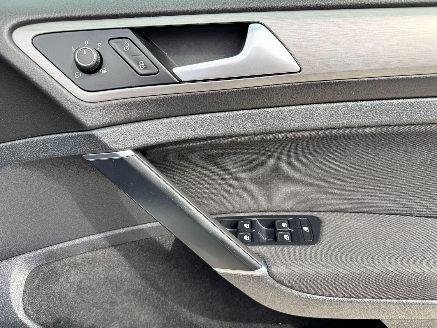 Used Volkswagen Golf 2016 for sale - 76610174: Photo 25