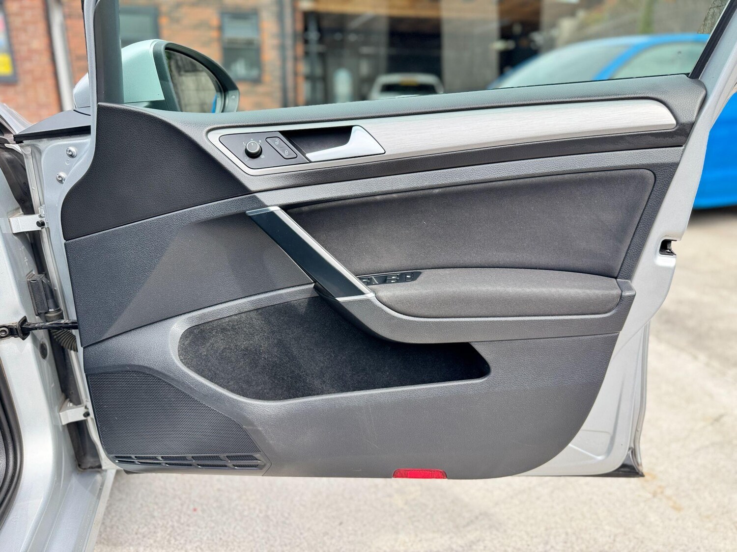 Used Volkswagen Golf 2016 for sale - 76610174: Photo 26