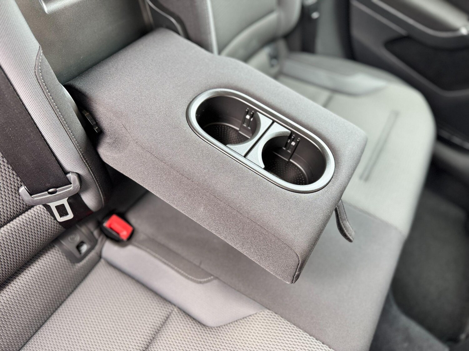 Used Volkswagen Golf 2016 for sale - 76610174: Photo 30