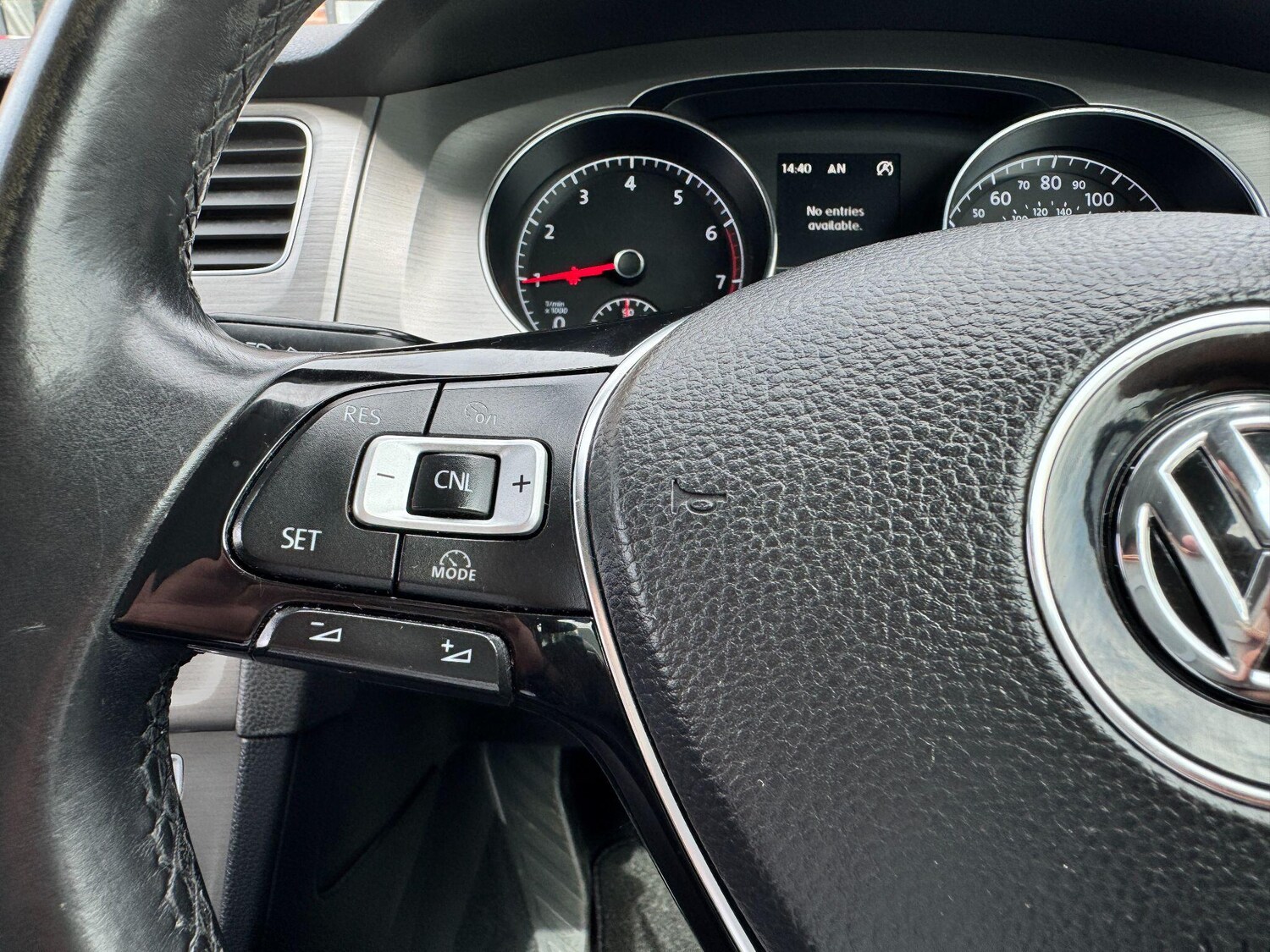 Used Volkswagen Golf 2016 for sale - 76610174: Photo 34