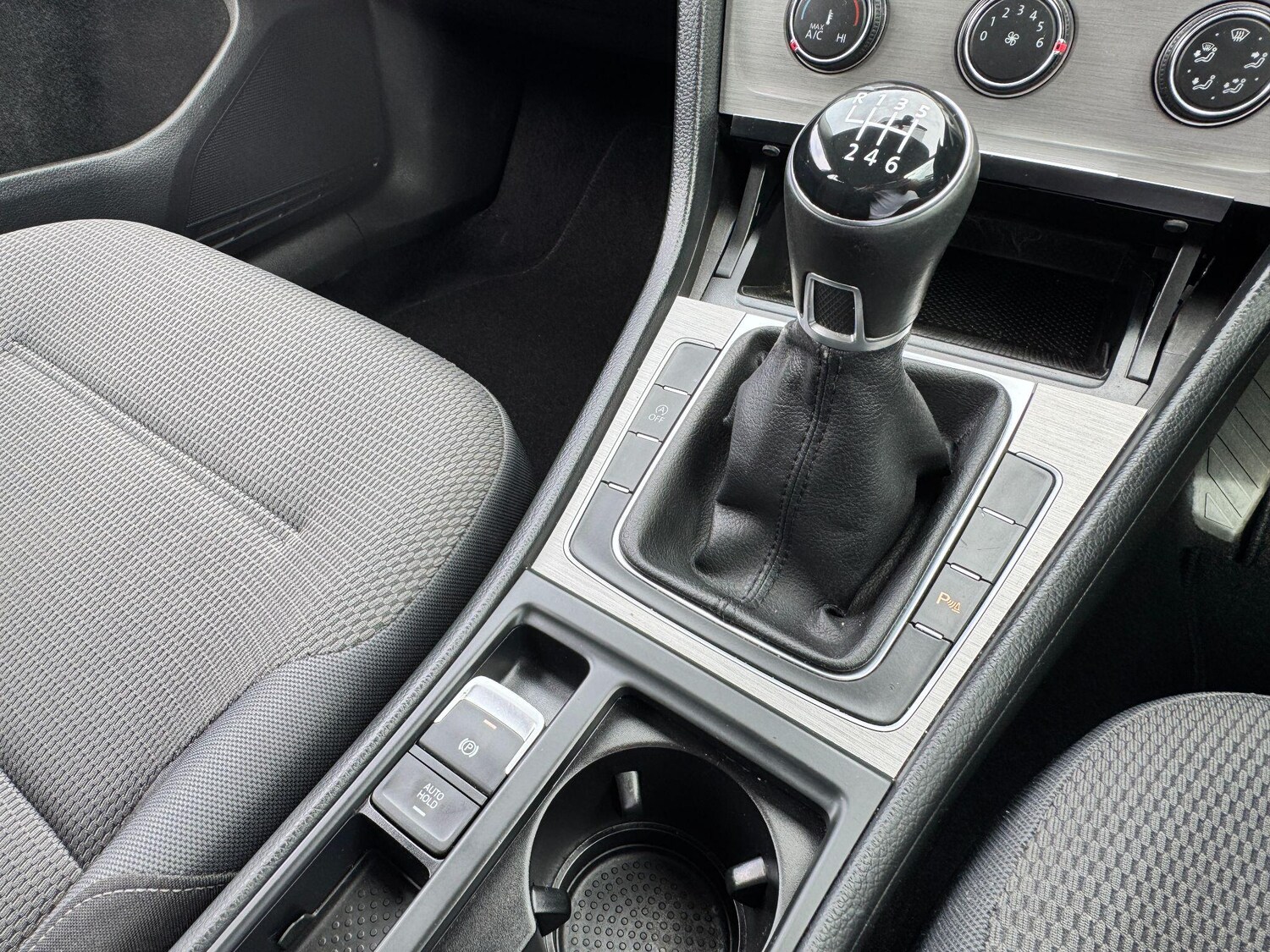 Used Volkswagen Golf 2016 for sale - 76610174: Photo 55