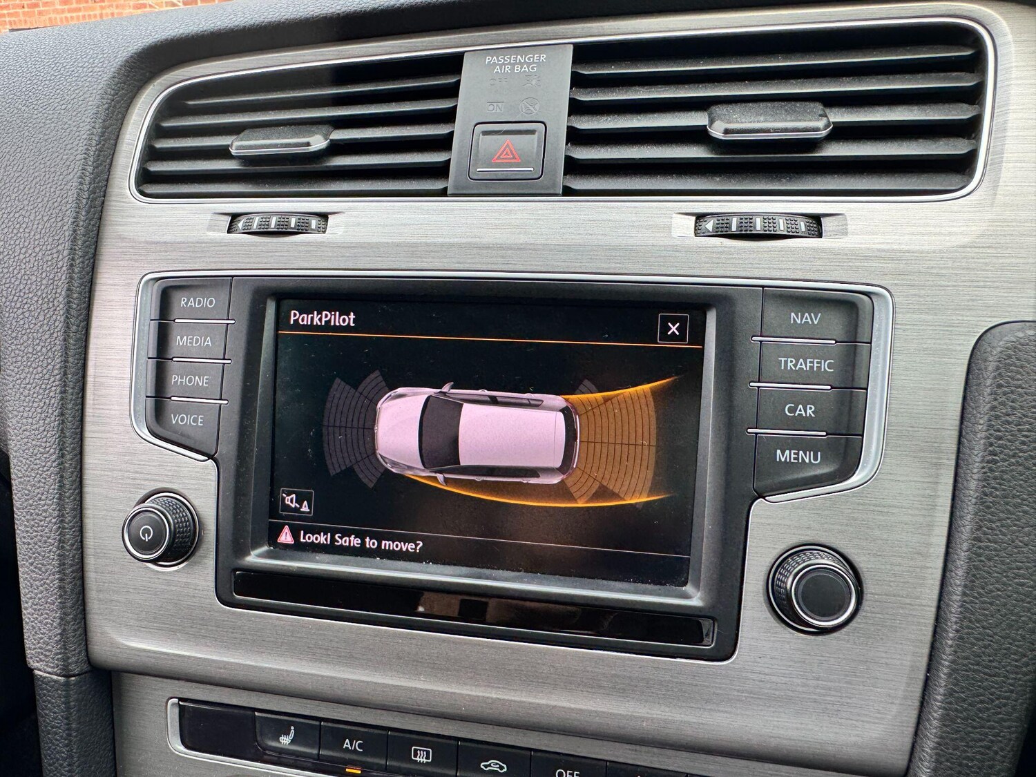 Used Volkswagen Golf 2016 for sale - 76610174: Photo 65