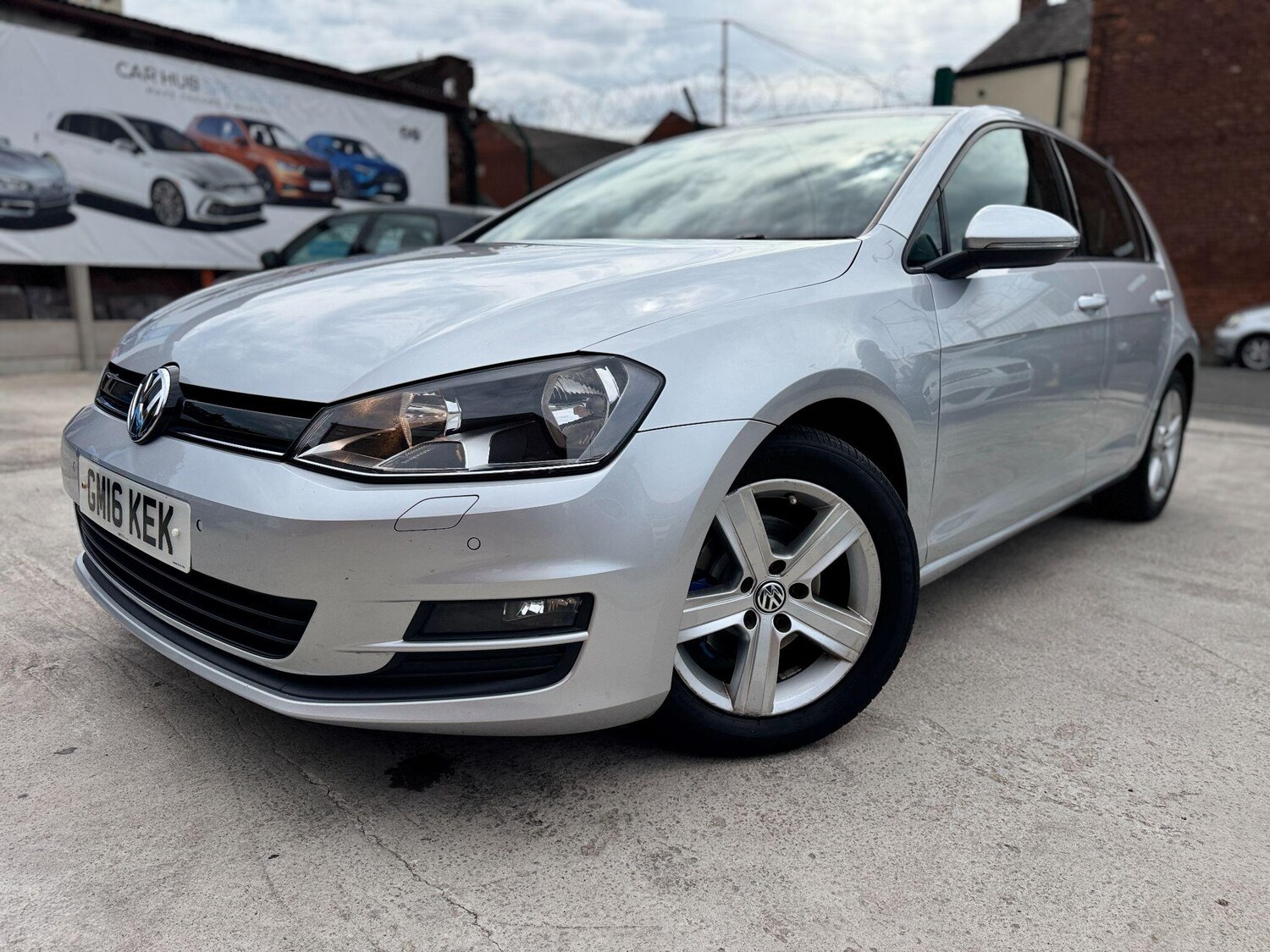 Used Volkswagen Golf 2016 for sale - 76610174: Photo 9