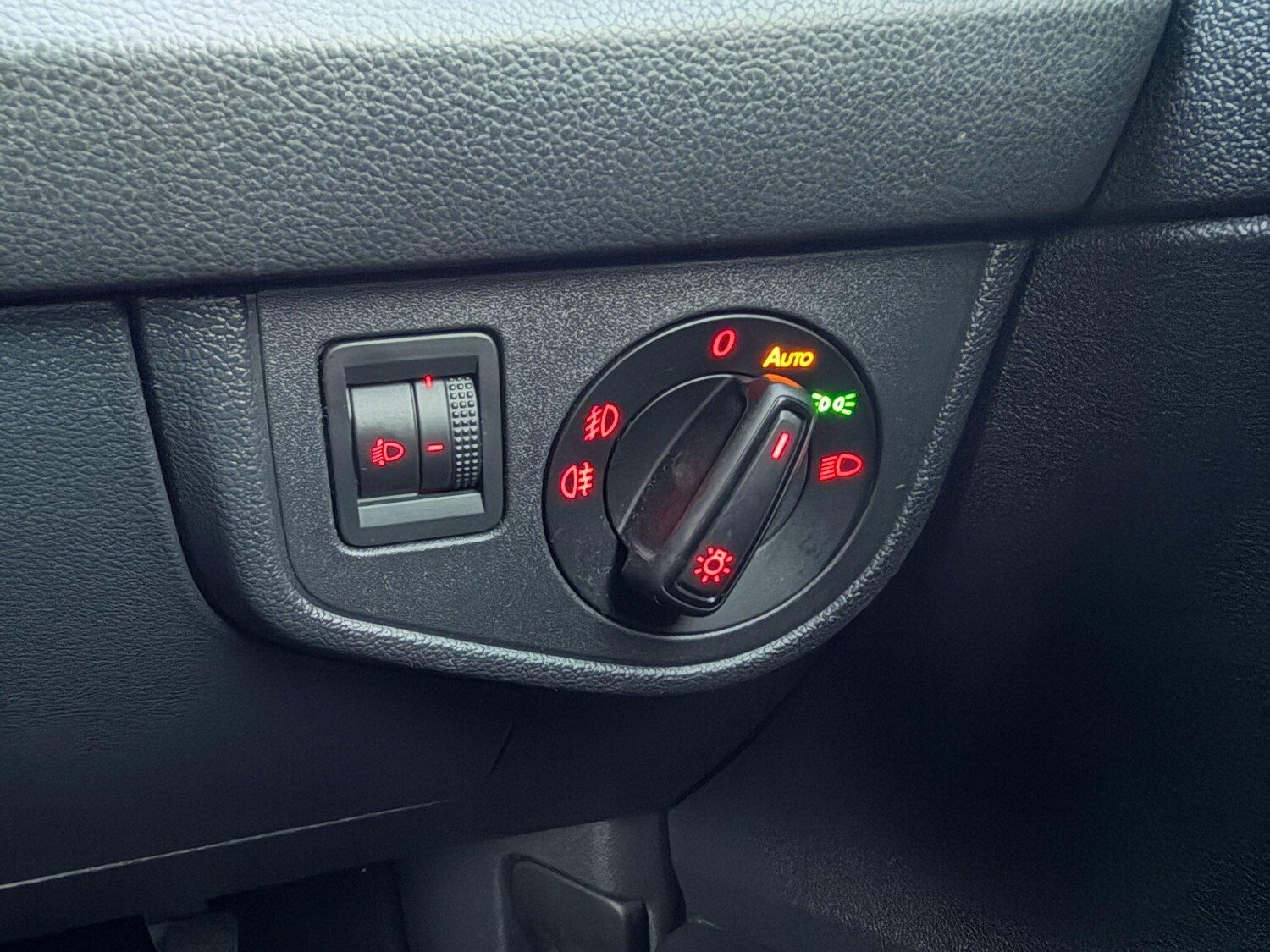 Used Volkswagen Polo 2019 for sale - 76610182: Photo 57