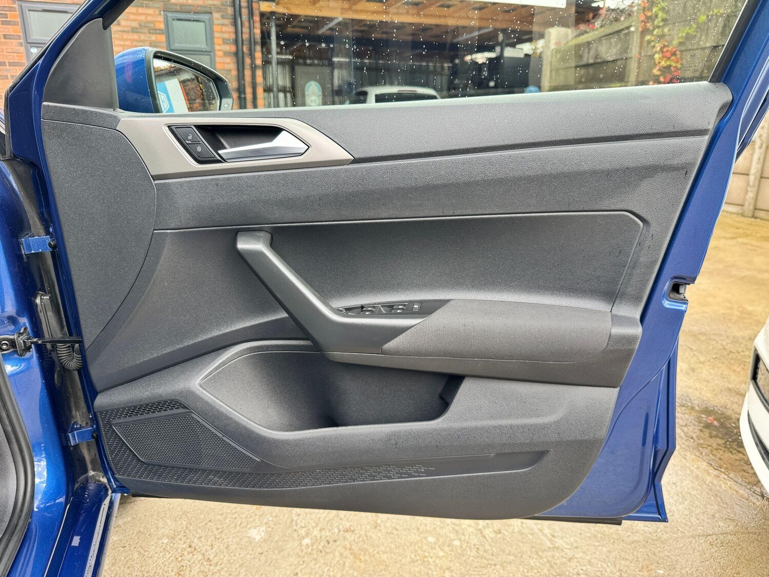 Used Volkswagen Polo 2021 for sale - 76610176: Photo 25