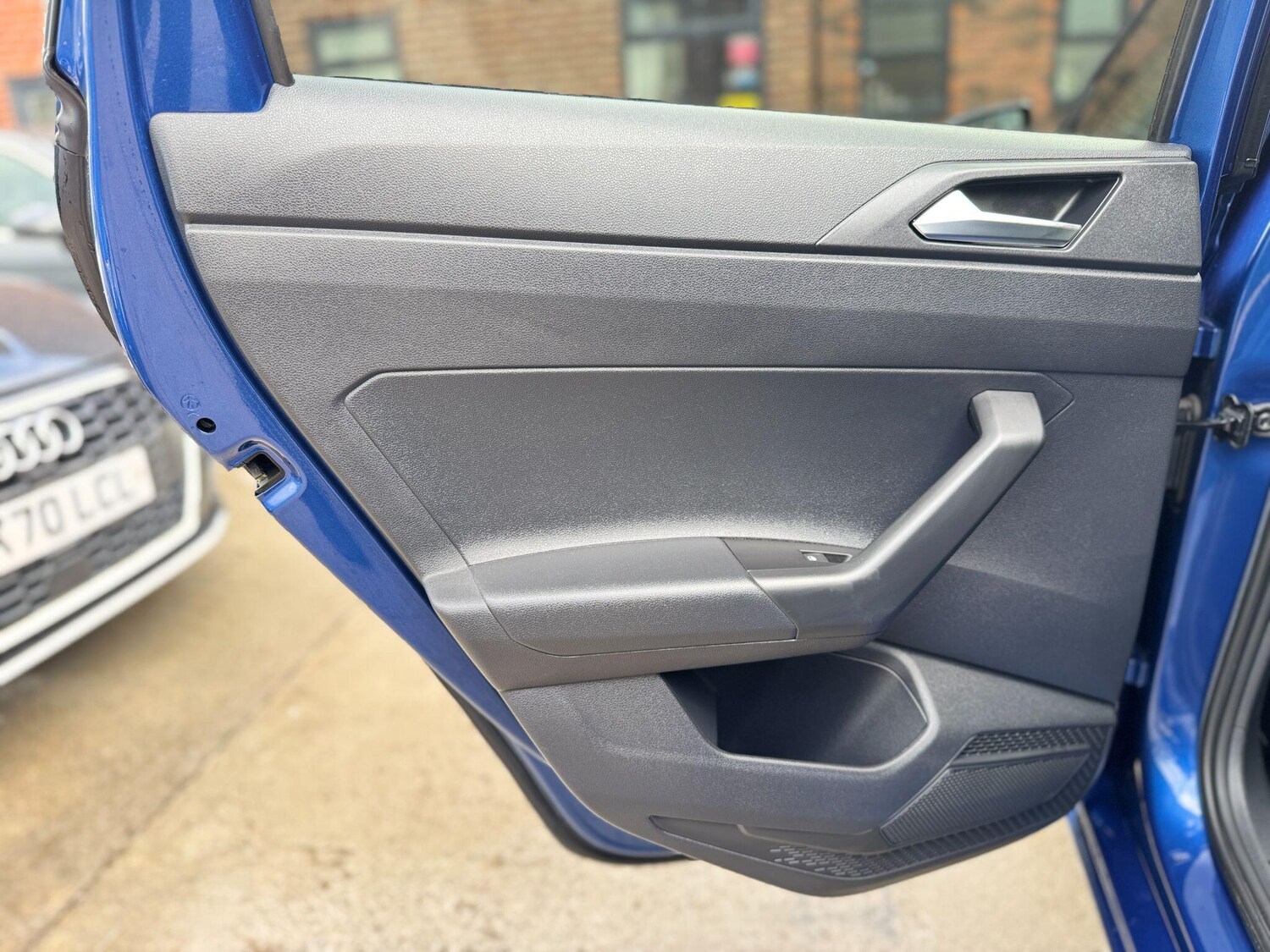 Used Volkswagen Polo 2021 for sale - 76610176: Photo 41