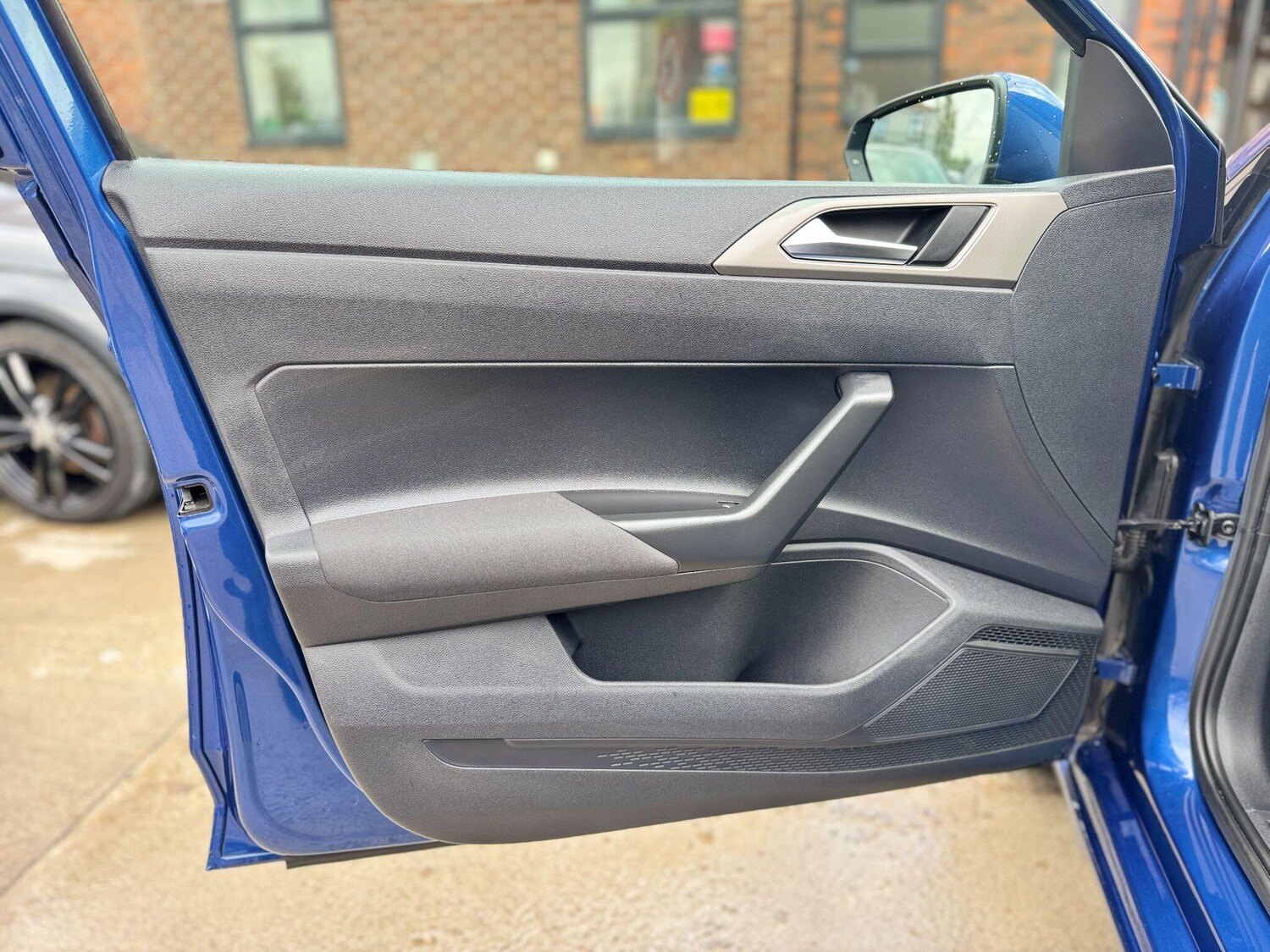 Used Volkswagen Polo 2021 for sale - 76610176: Photo 45