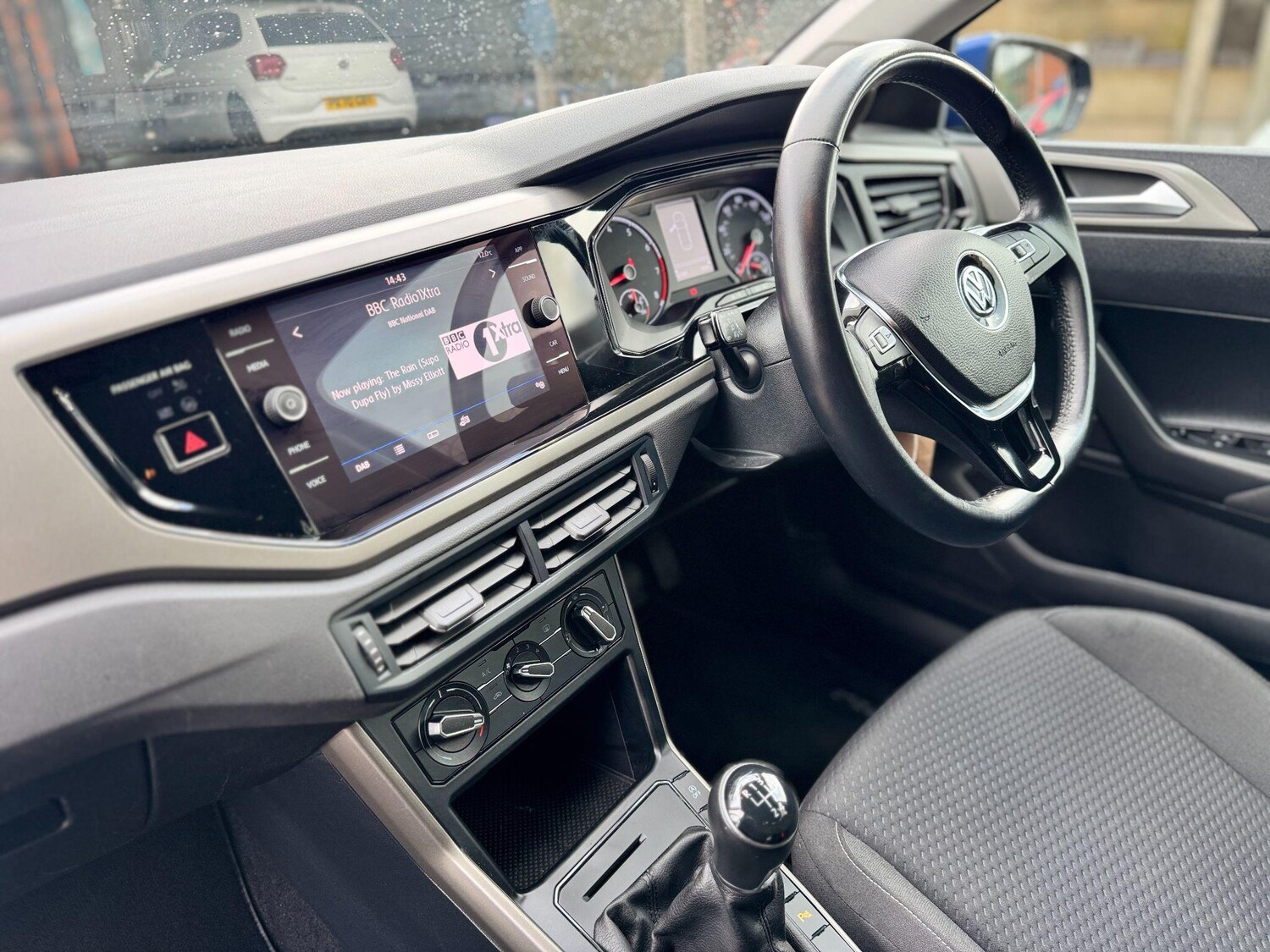 Used Volkswagen Polo 2021 for sale - 76610176: Photo 49