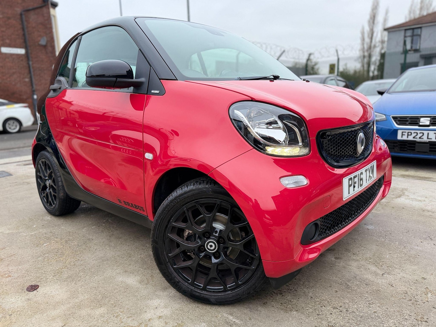 Used smart fortwo 2016 for sale - 76714951: Photo 1