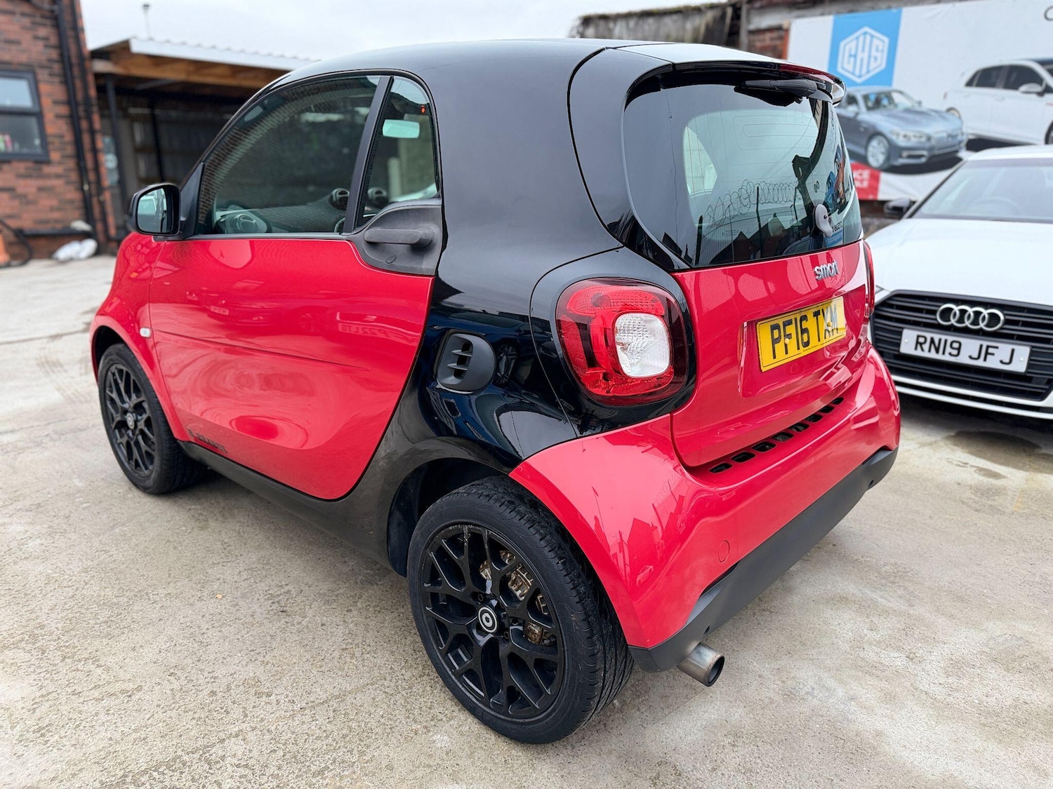 Used smart fortwo 2016 for sale - 76714951: Photo 17