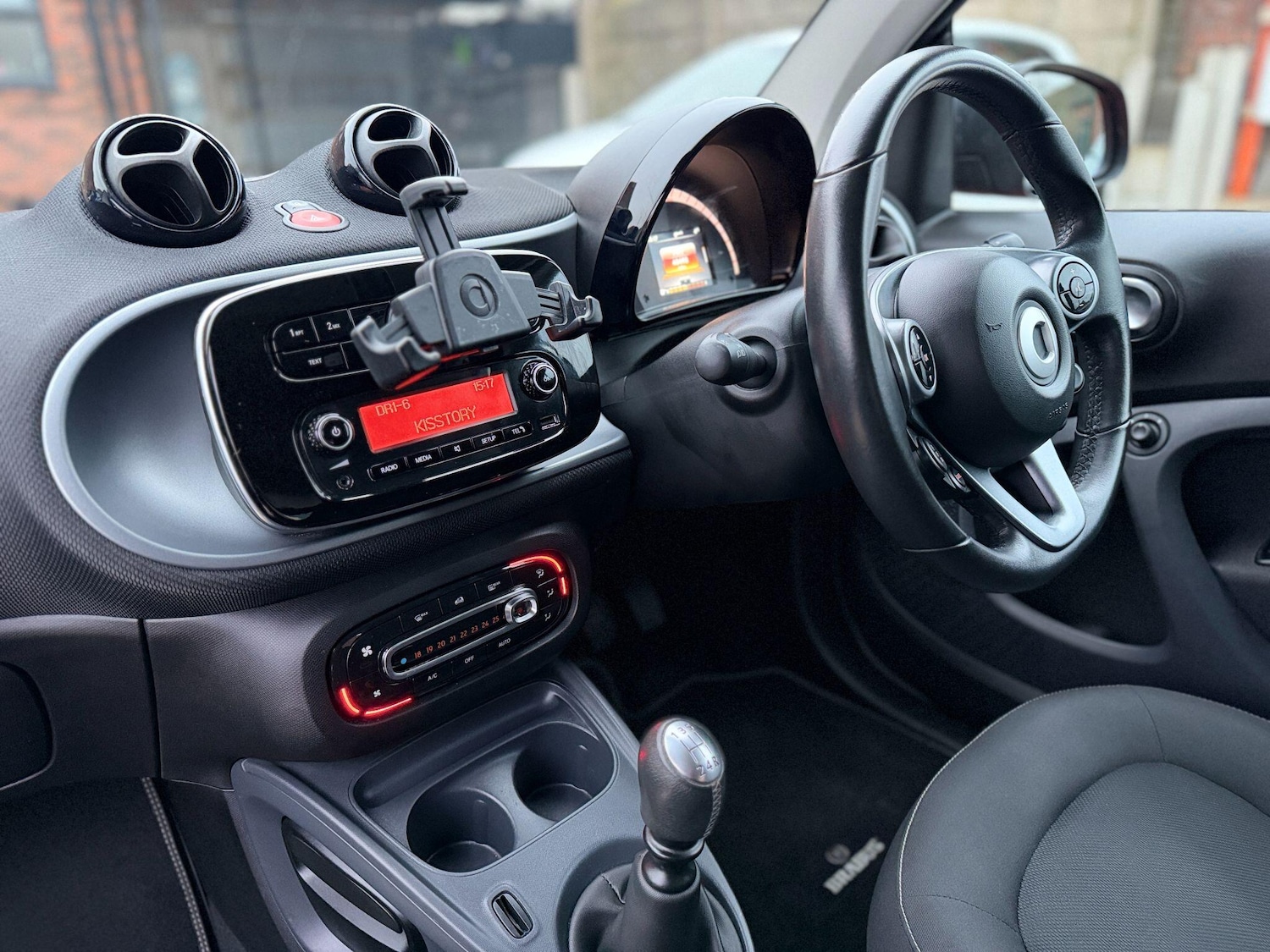 Used smart fortwo 2016 for sale - 76714951: Photo 37