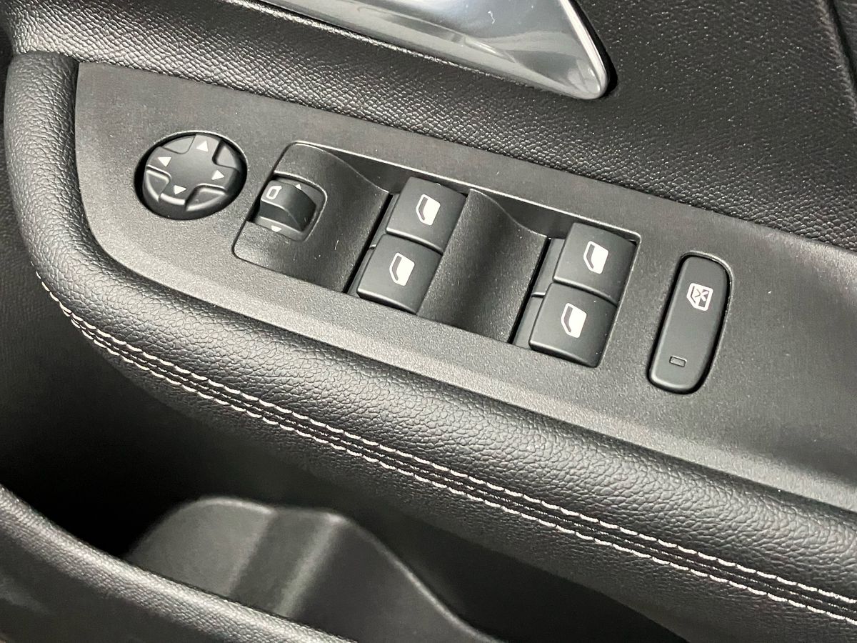 Used Vauxhall Mokka 2025 for sale - 76128229: Photo 18