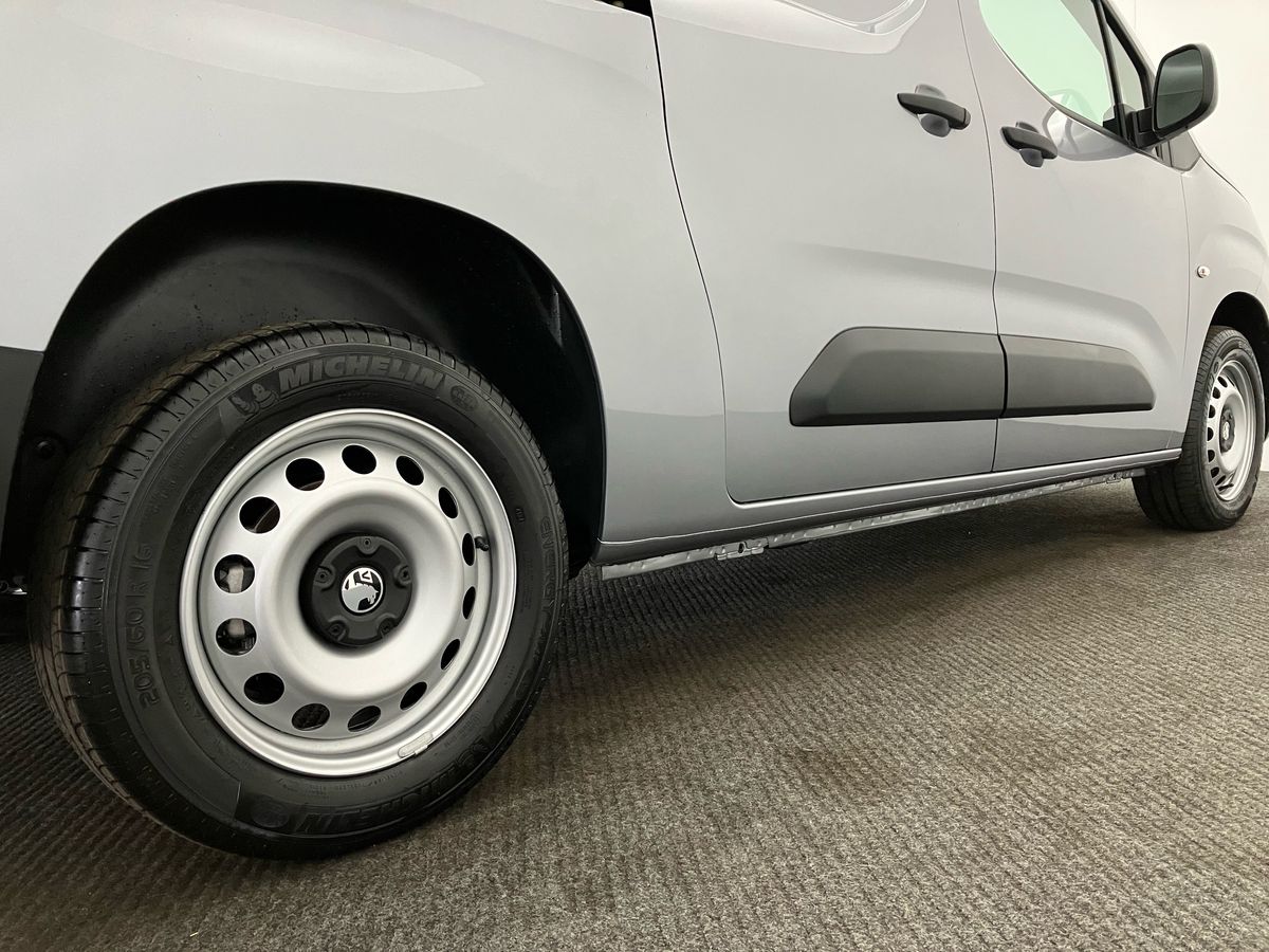 Used Vauxhall Combo 2025 for sale - 77113589: Photo 24