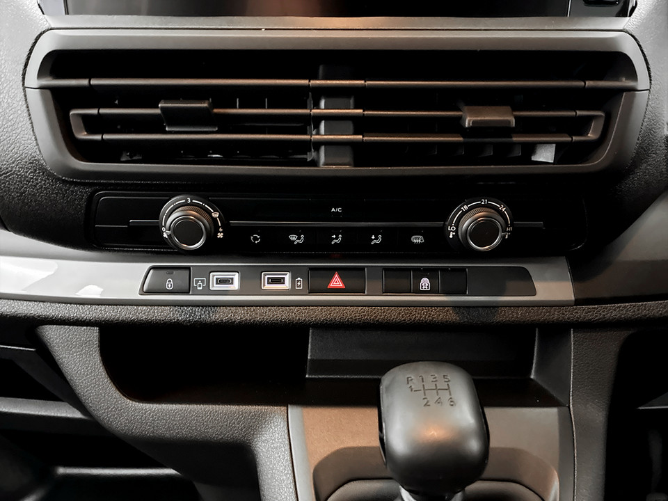 Used Vauxhall Vivaro 2026 for sale - 77529532: Photo 22