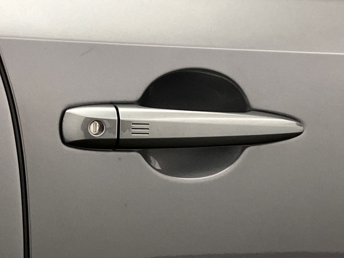 Used Nissan ARIYA 2024 for sale - 76969323: Photo 44