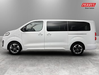 Used Vauxhall Vivaro Life 2023 for sale - 78189792: Photo