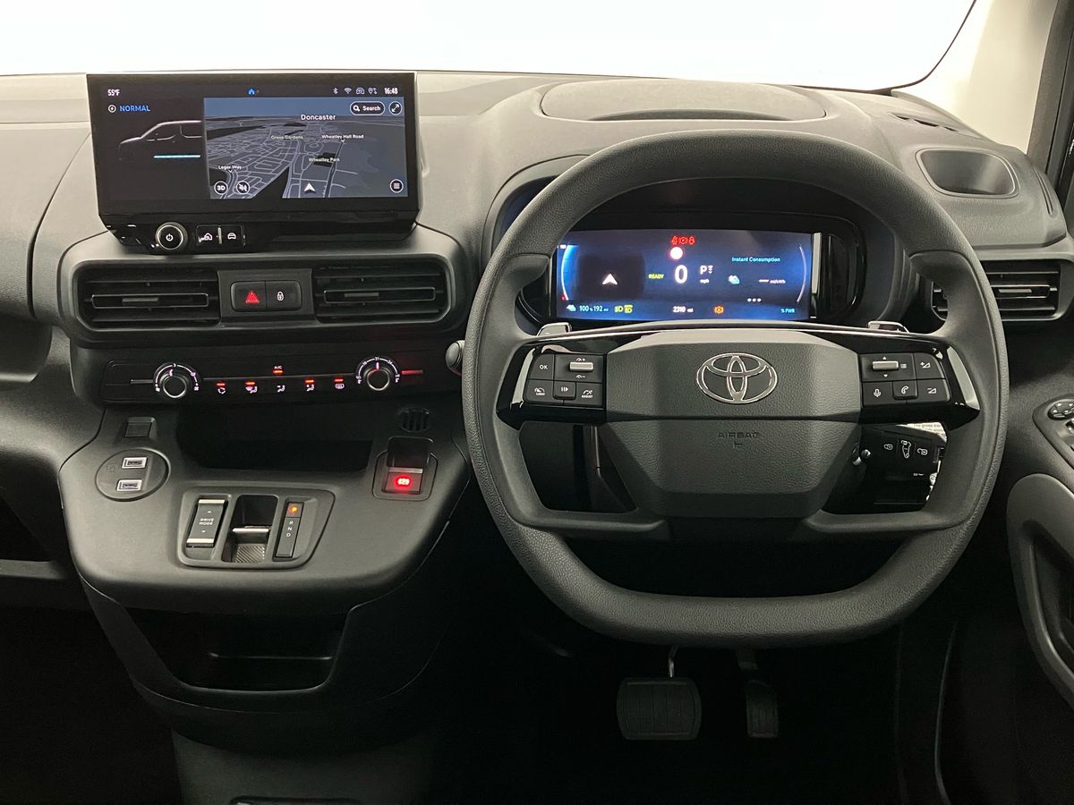 Used Toyota PROACE CITY Verso 2025 for sale - 76425977: Photo 15