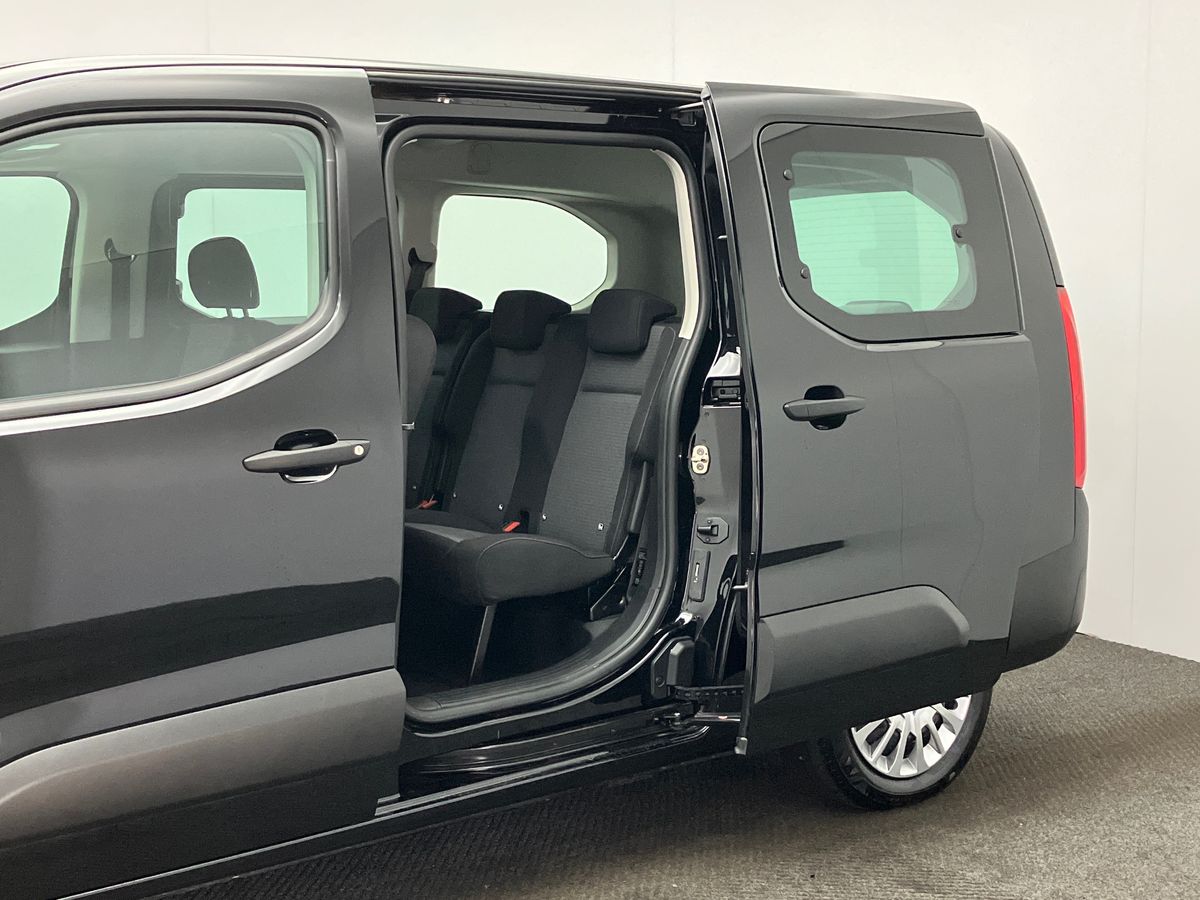 Used Toyota PROACE CITY Verso 2025 for sale - 76425977: Photo 28