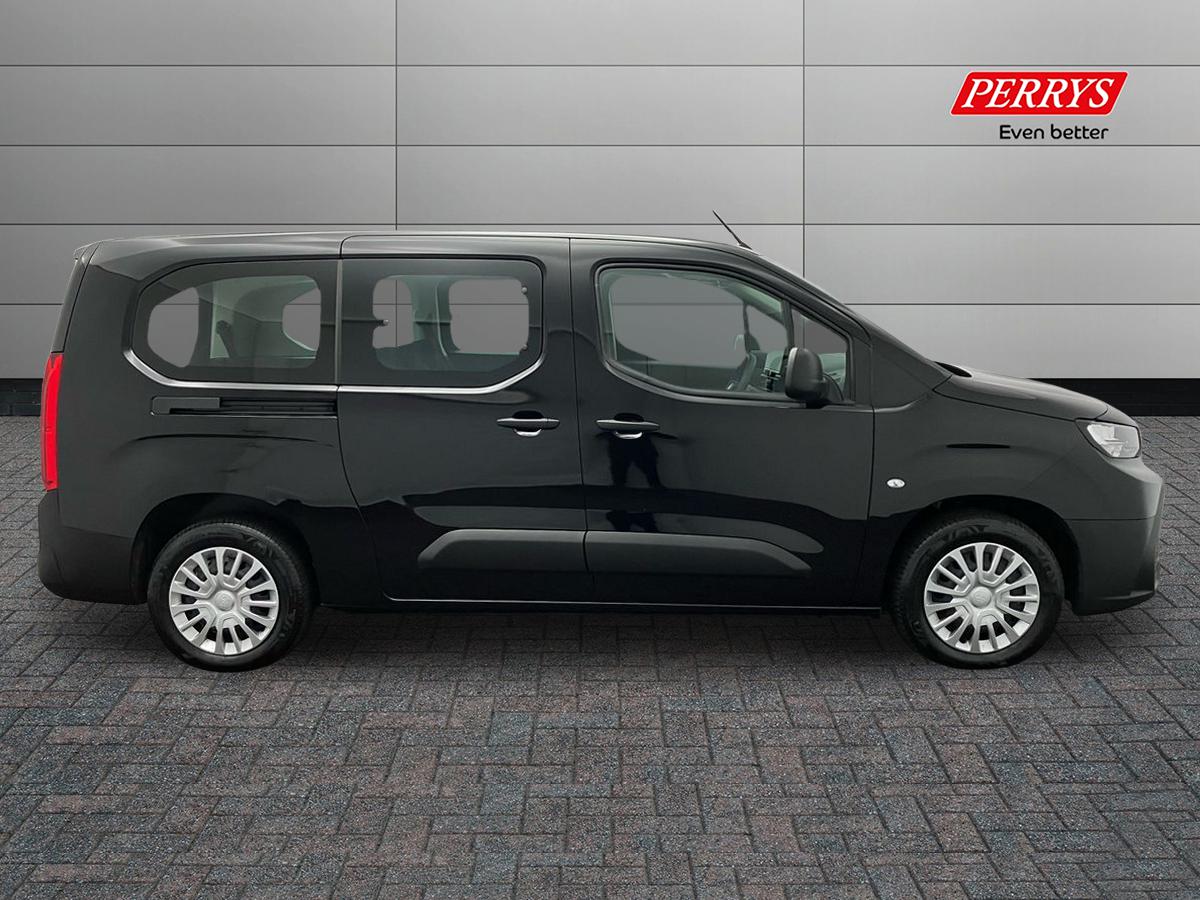 Used Toyota PROACE CITY Verso 2025 for sale - 76425977: Photo 3