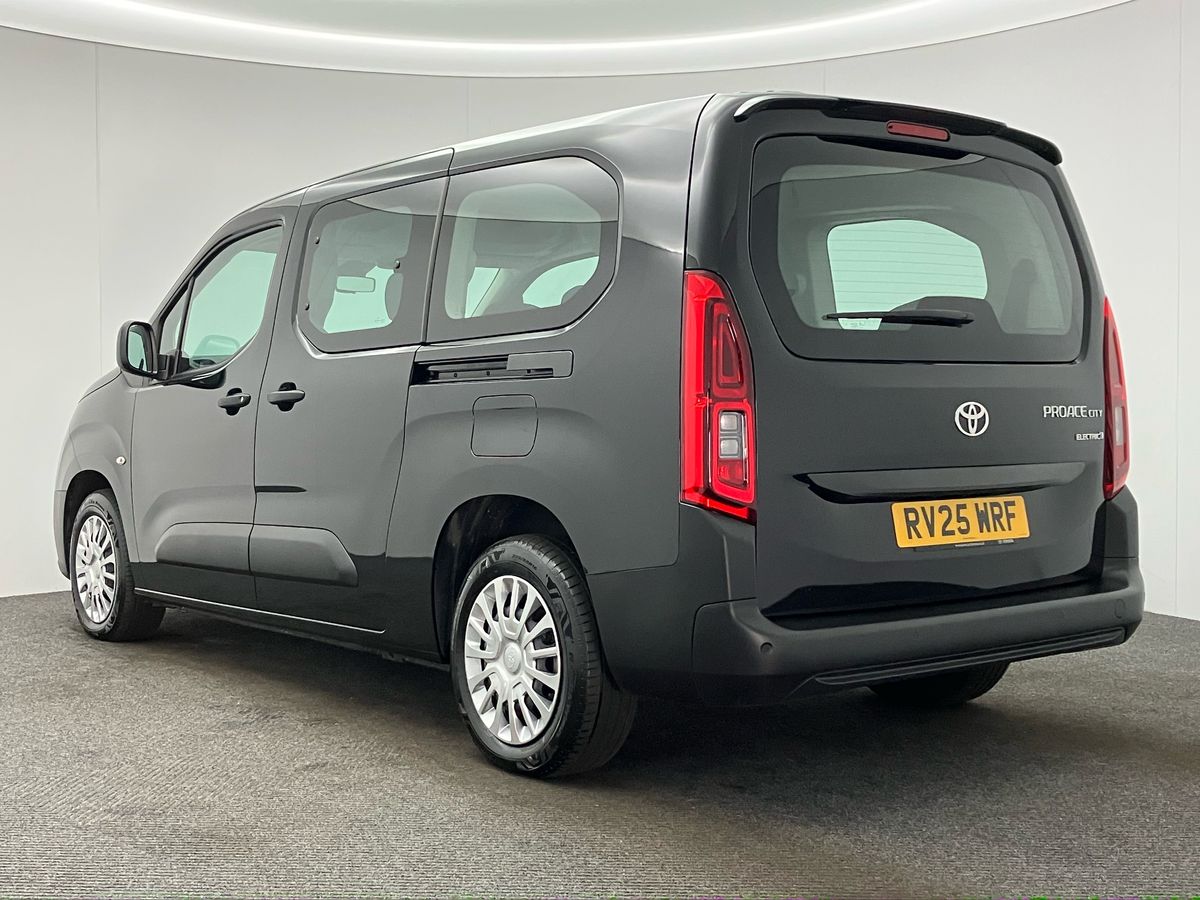 Used Toyota PROACE CITY Verso 2025 for sale - 76425977: Photo 48