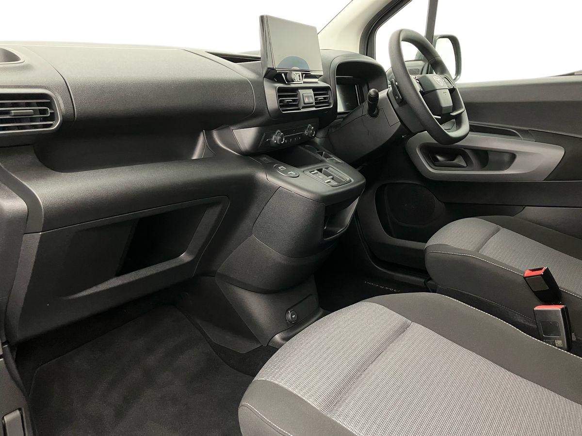 Used Toyota PROACE CITY Verso 2025 for sale - 76425977: Photo 6