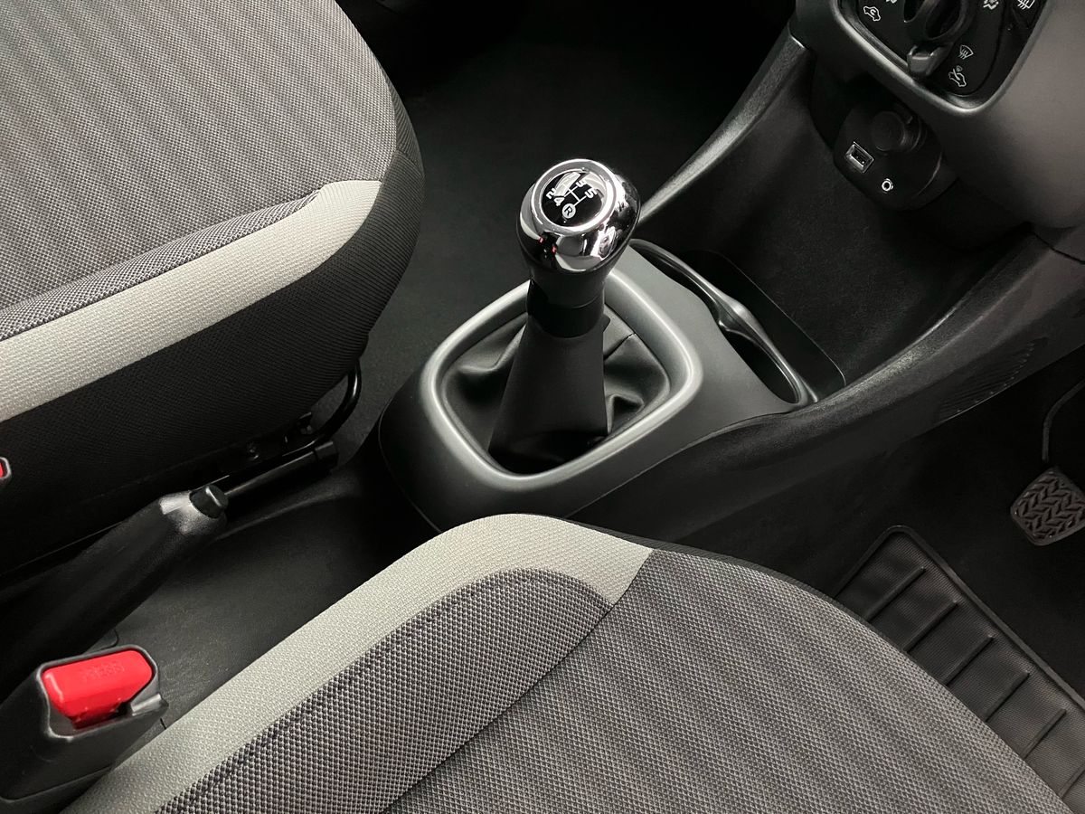 Used Toyota AYGO 2019 for sale - 77077511: Photo 17